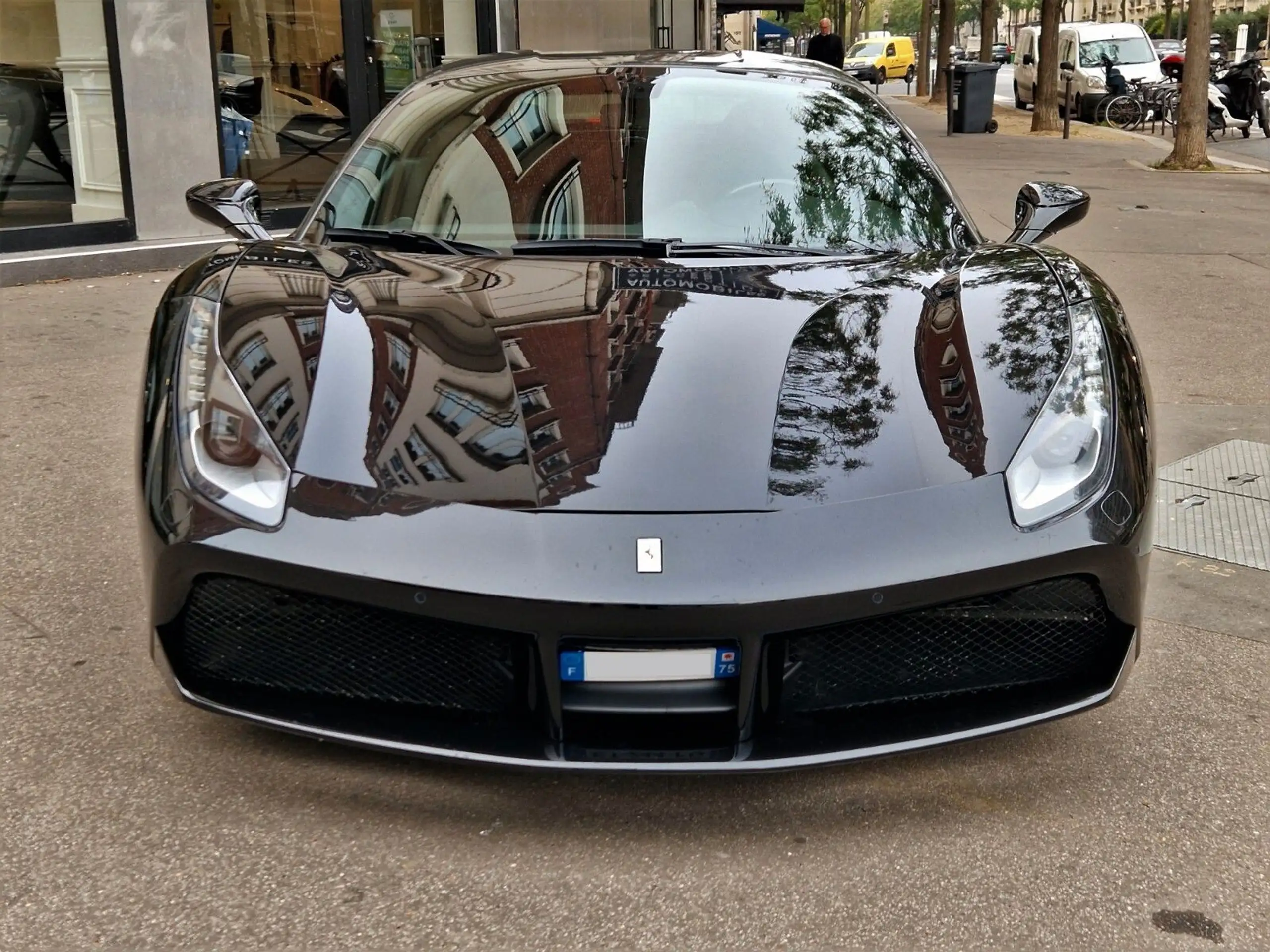 Ferrari - 488