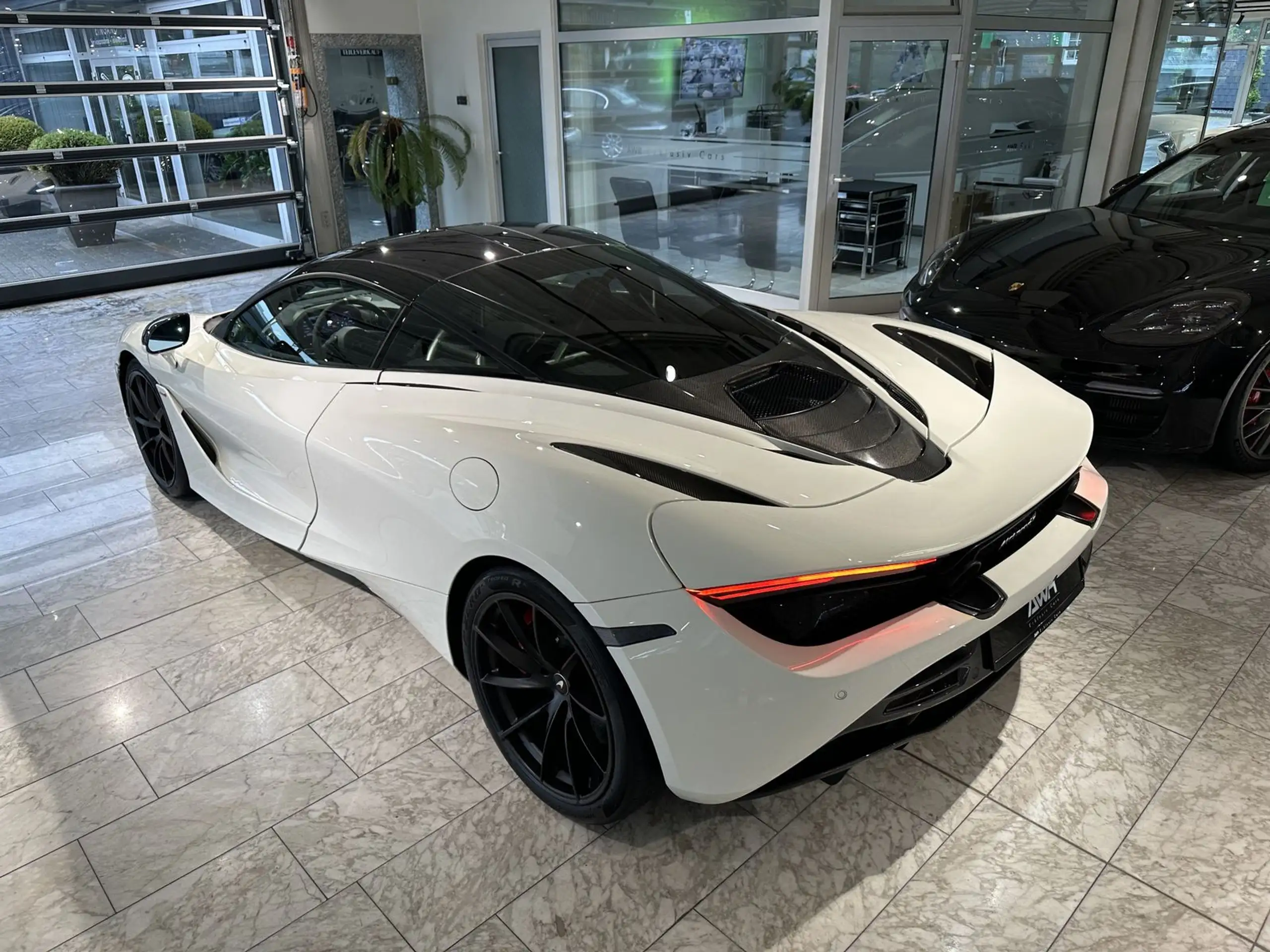 McLaren - 720S