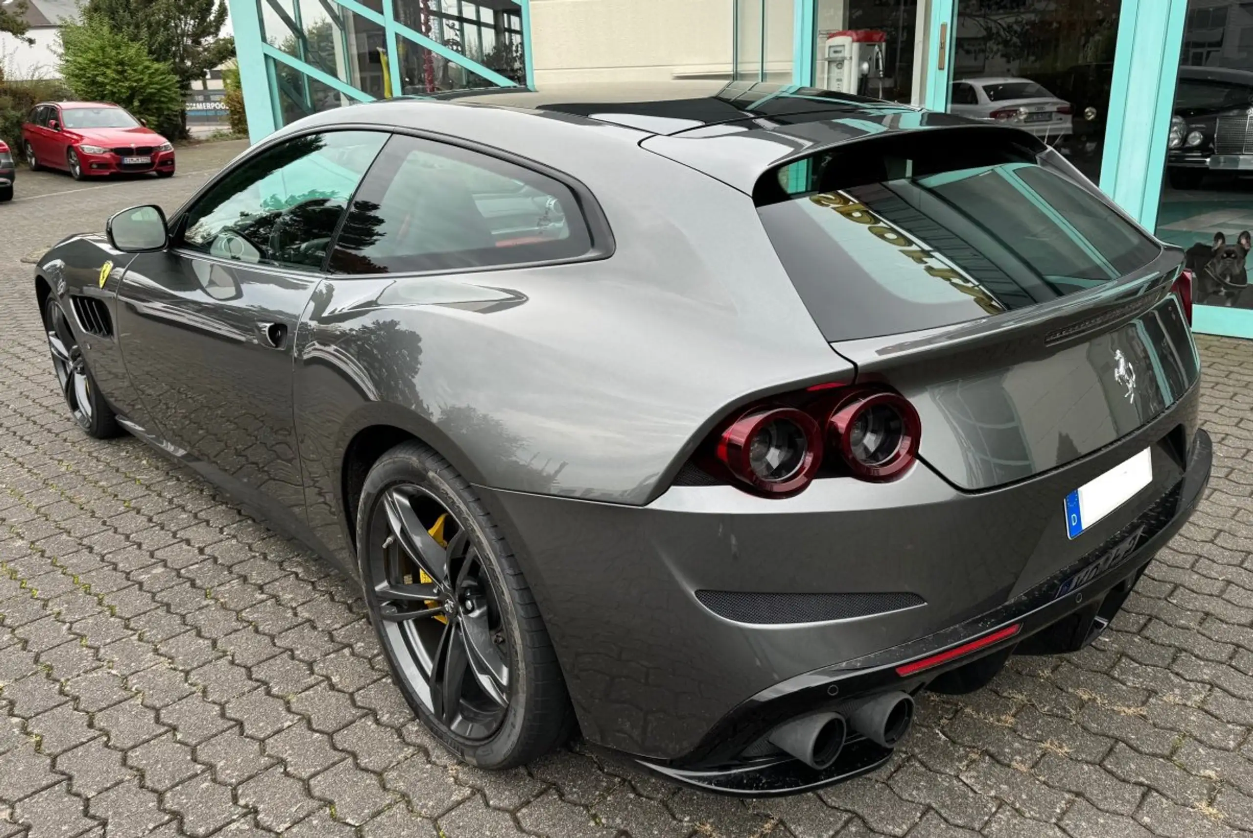 Ferrari - GTC4 Lusso