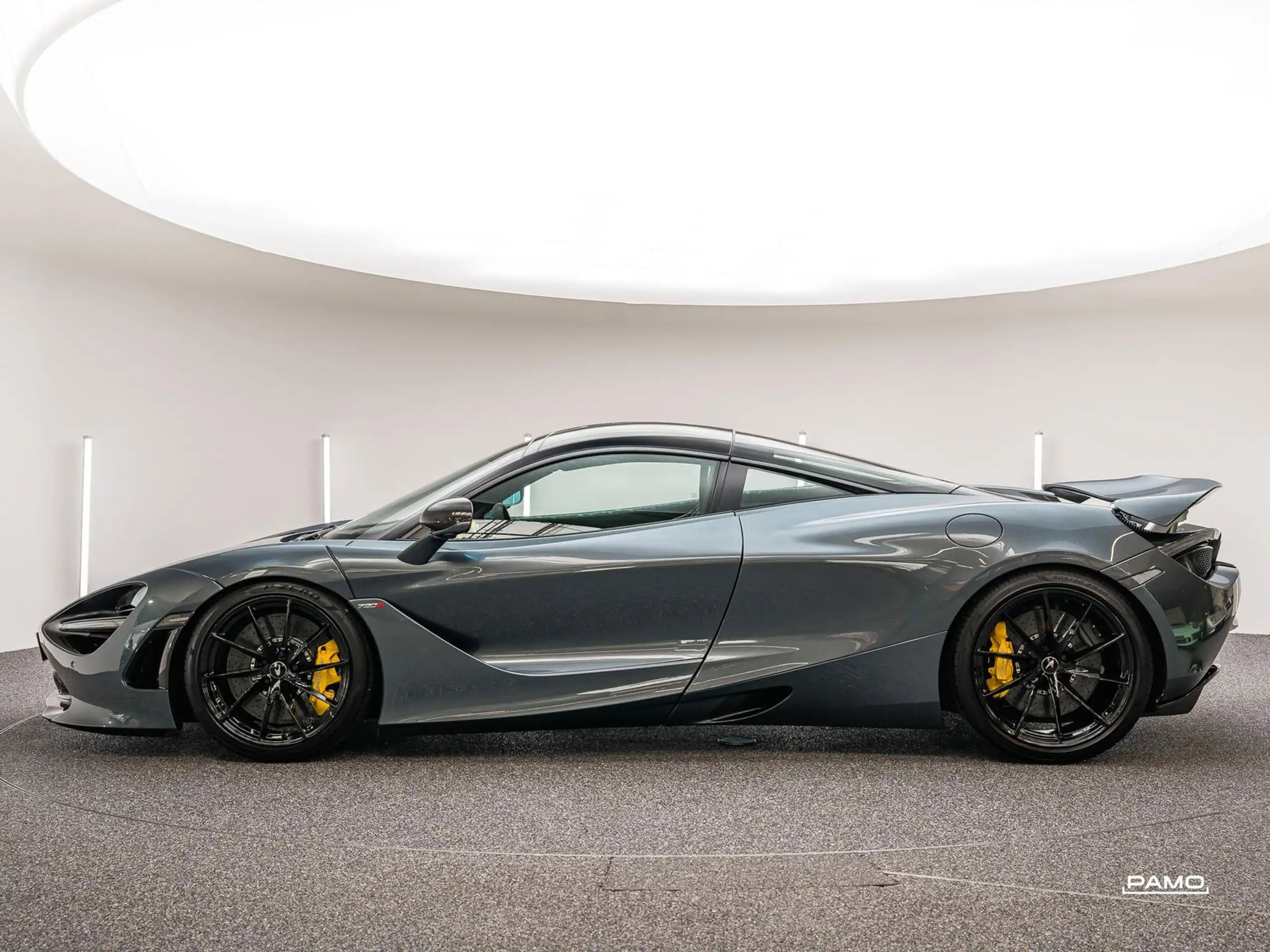 McLaren - 720S