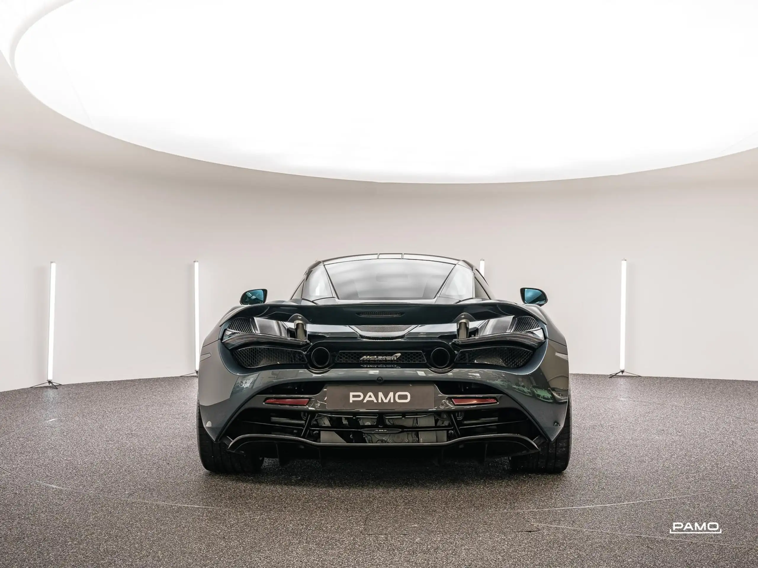 McLaren - 720S