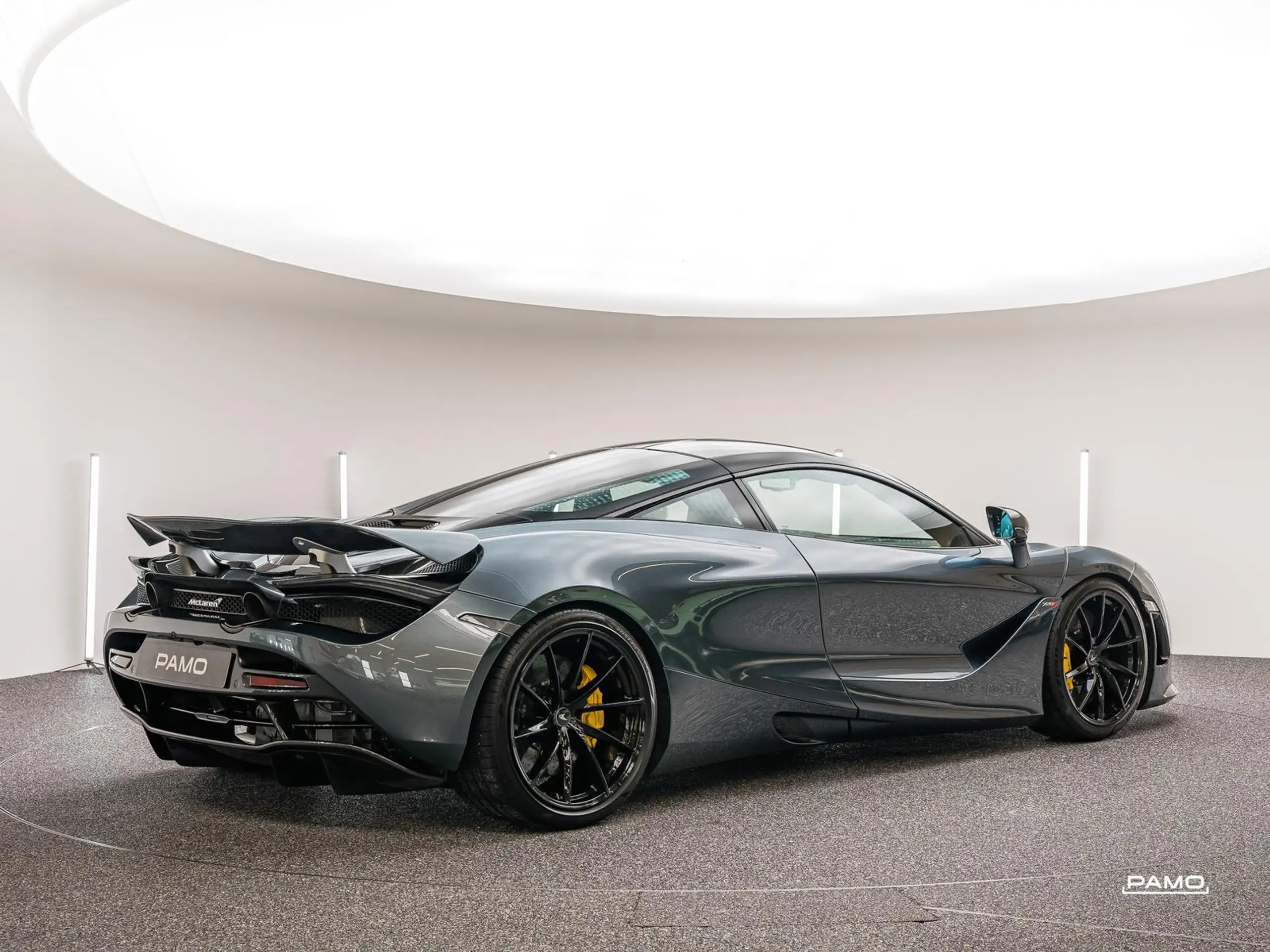 McLaren - 720S