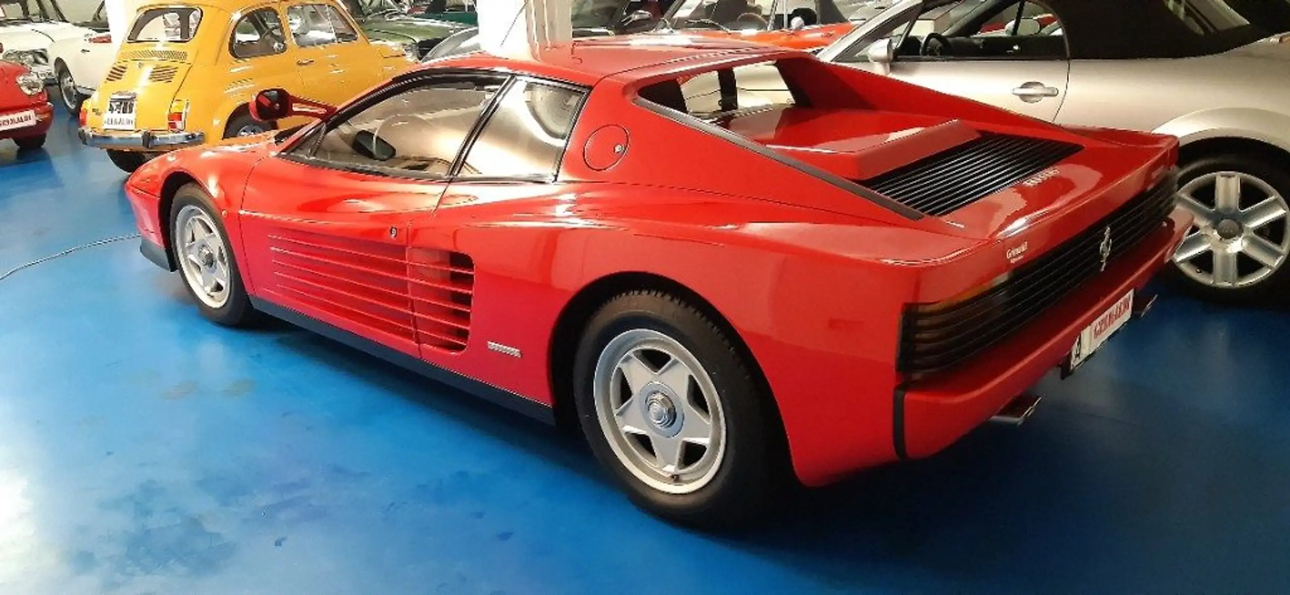 Ferrari - Testarossa