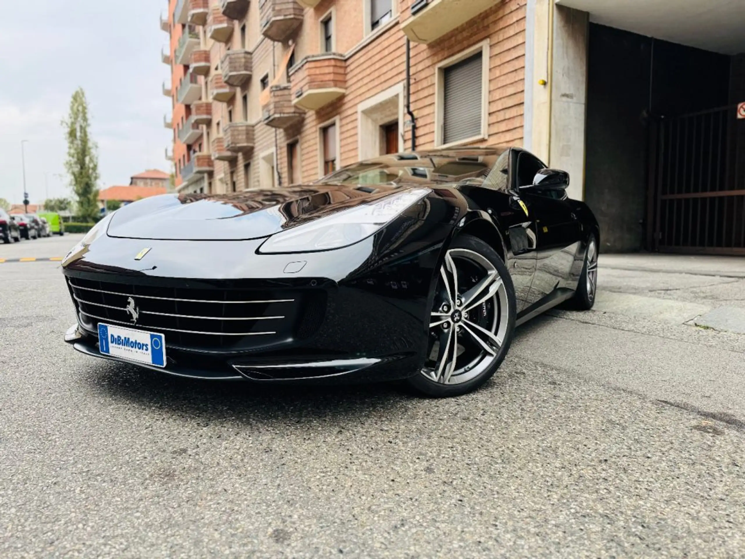 Ferrari - GTC4 Lusso