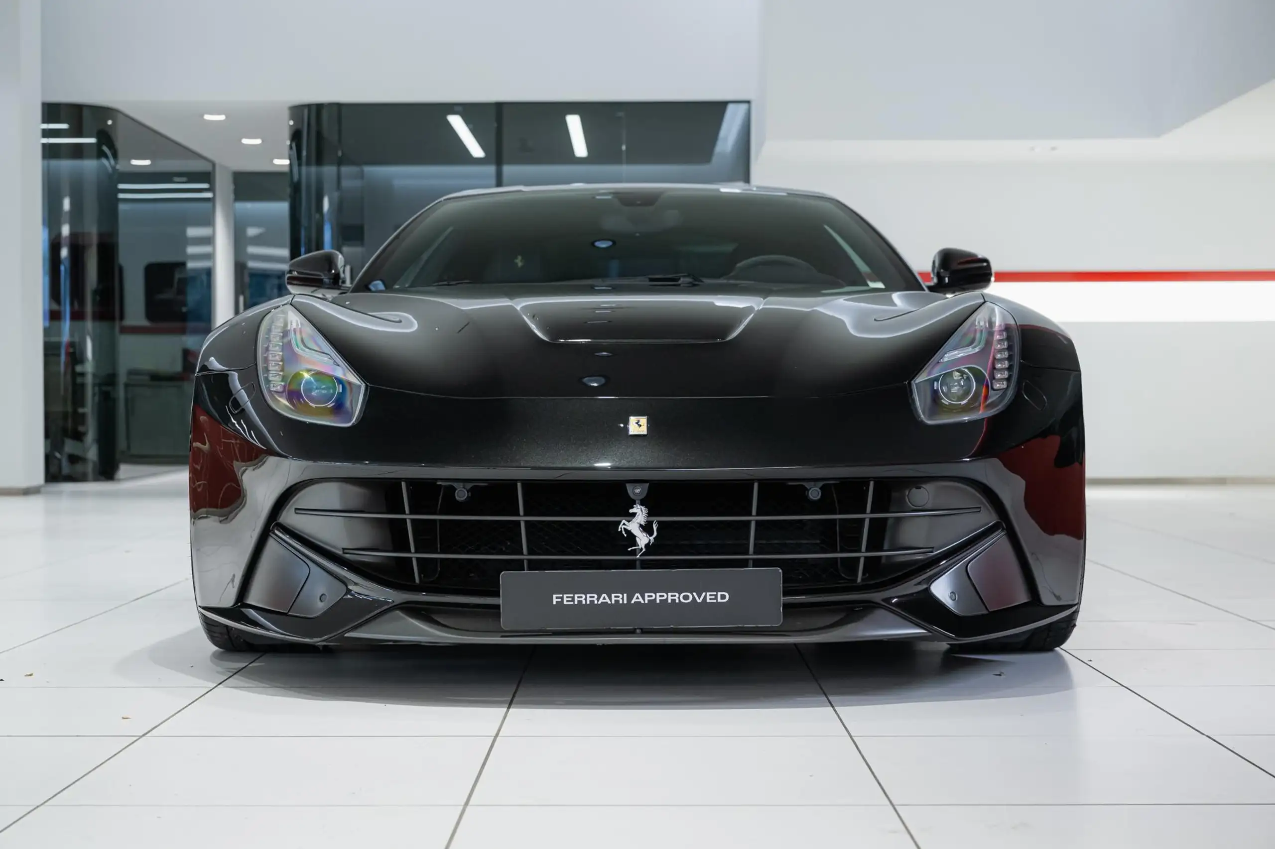 Ferrari - F12