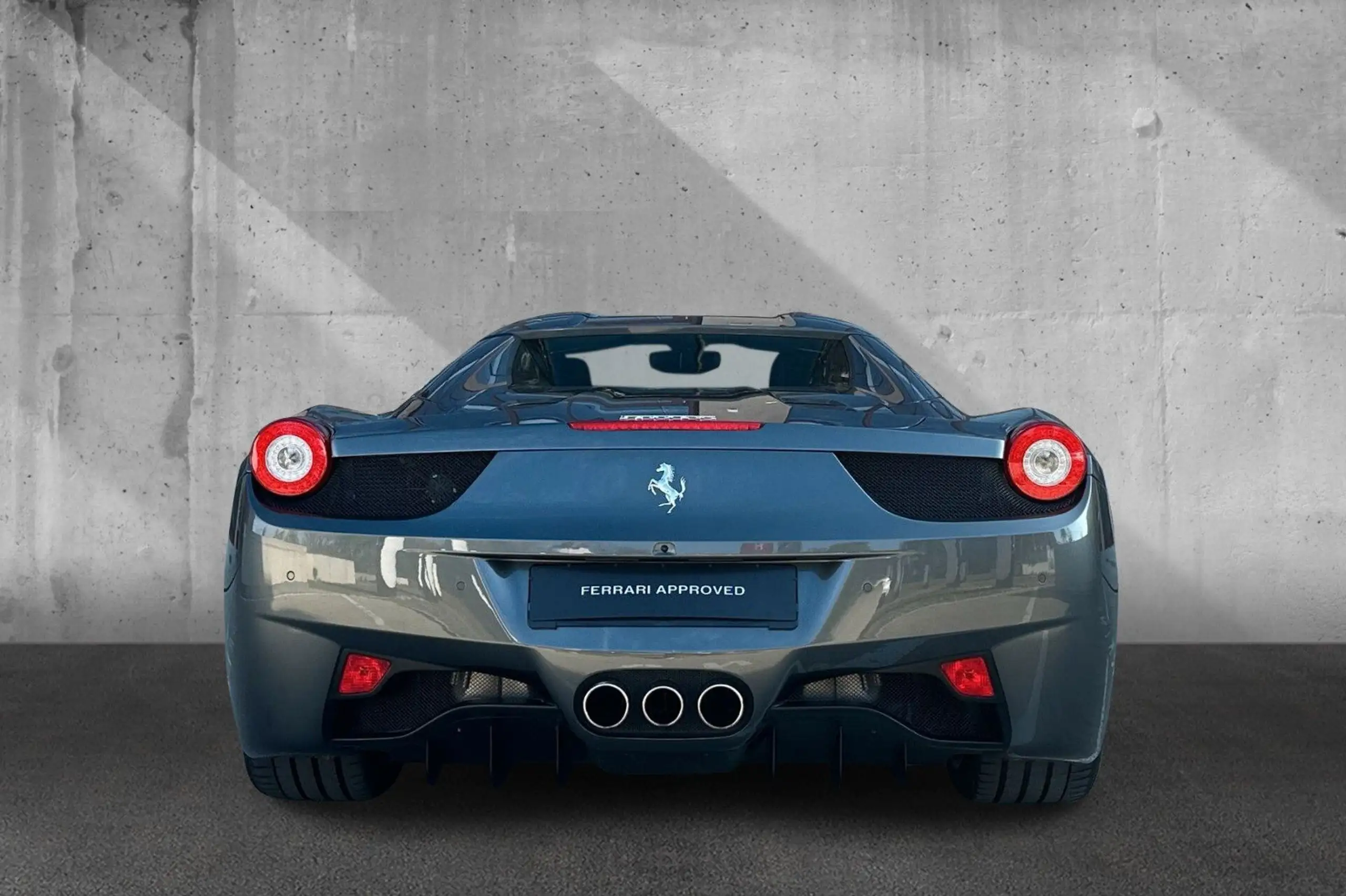 Ferrari - 458