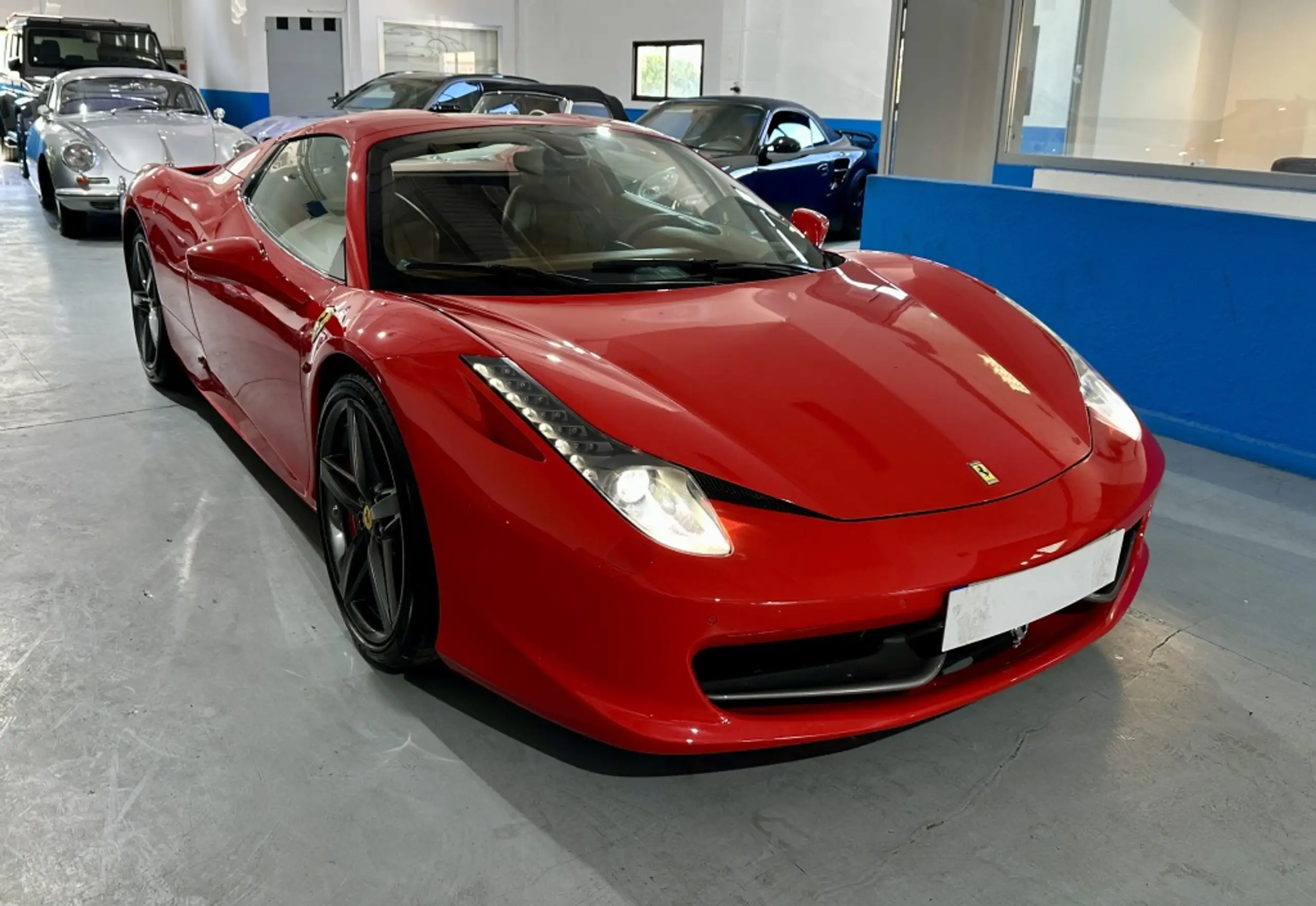 Ferrari - 458