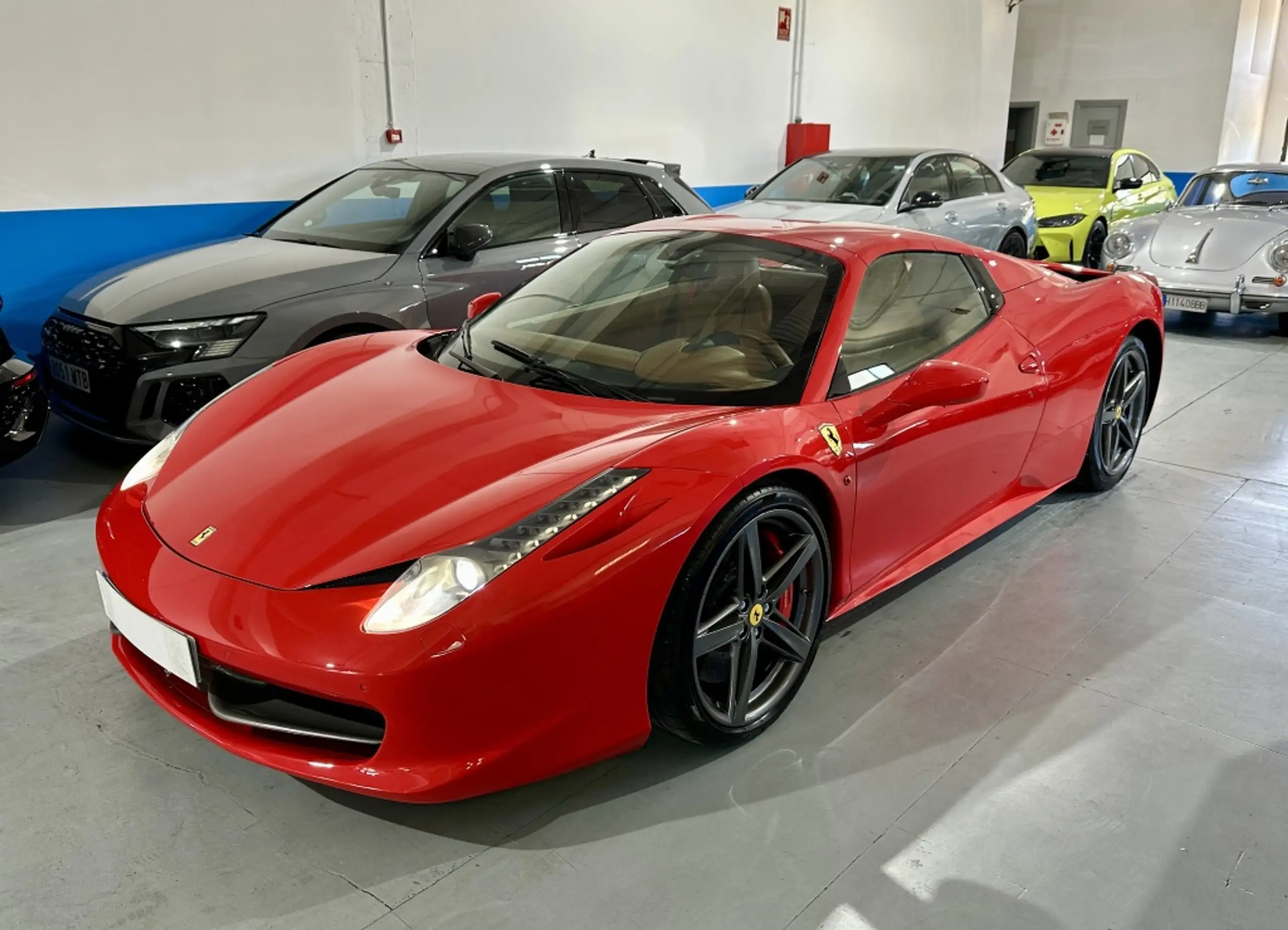 Ferrari - 458