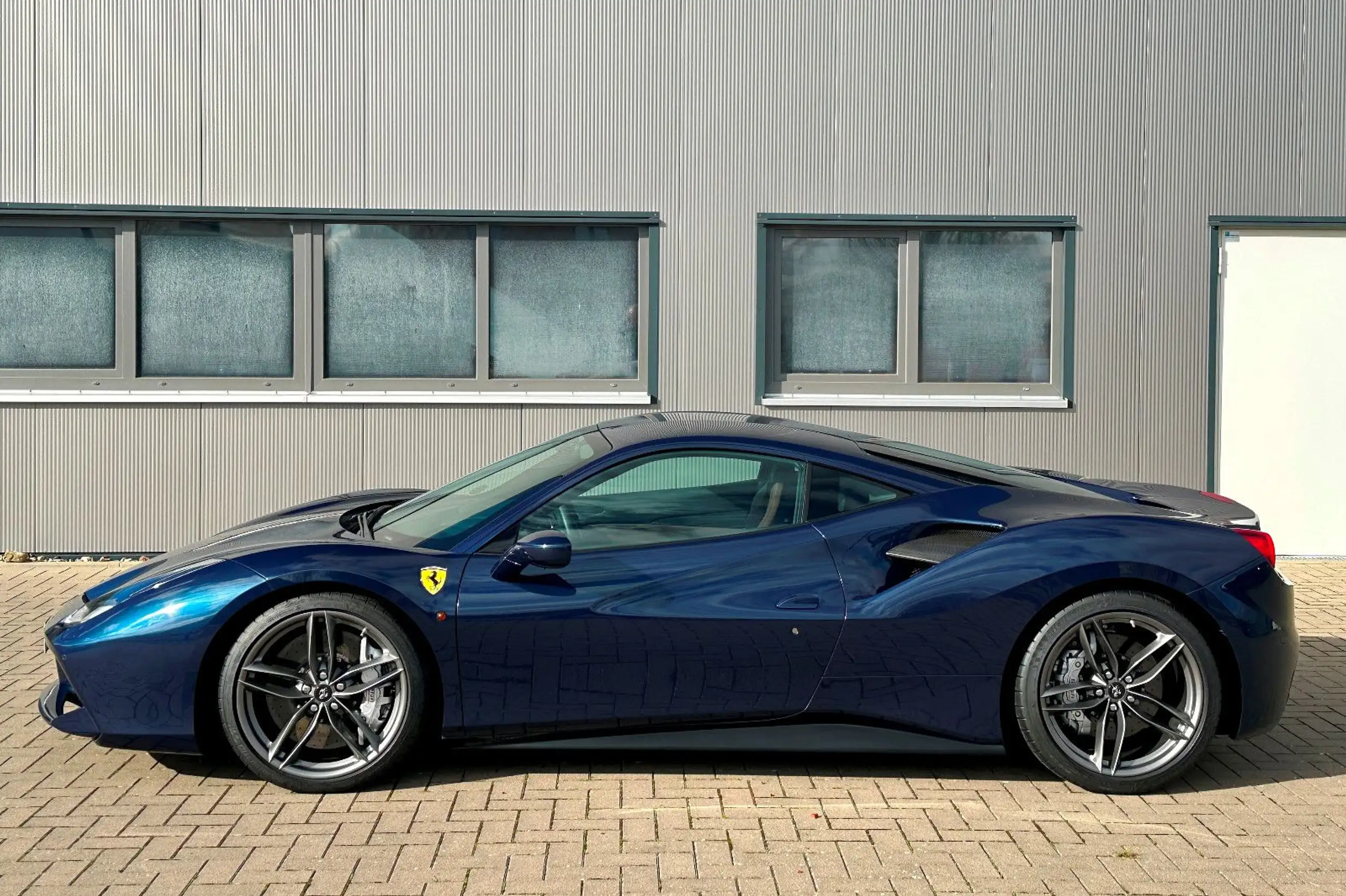 Ferrari - 488