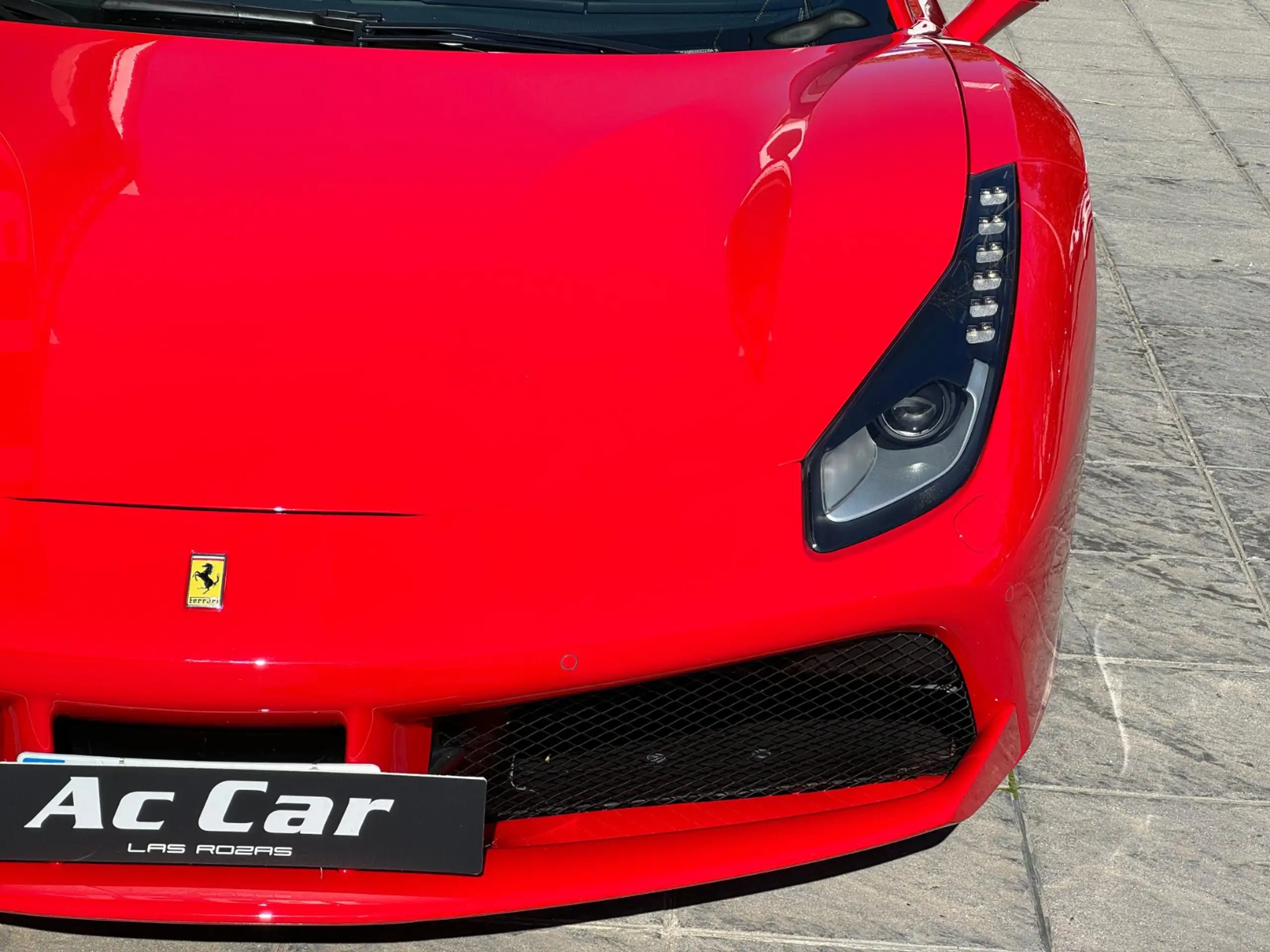 Ferrari - 488