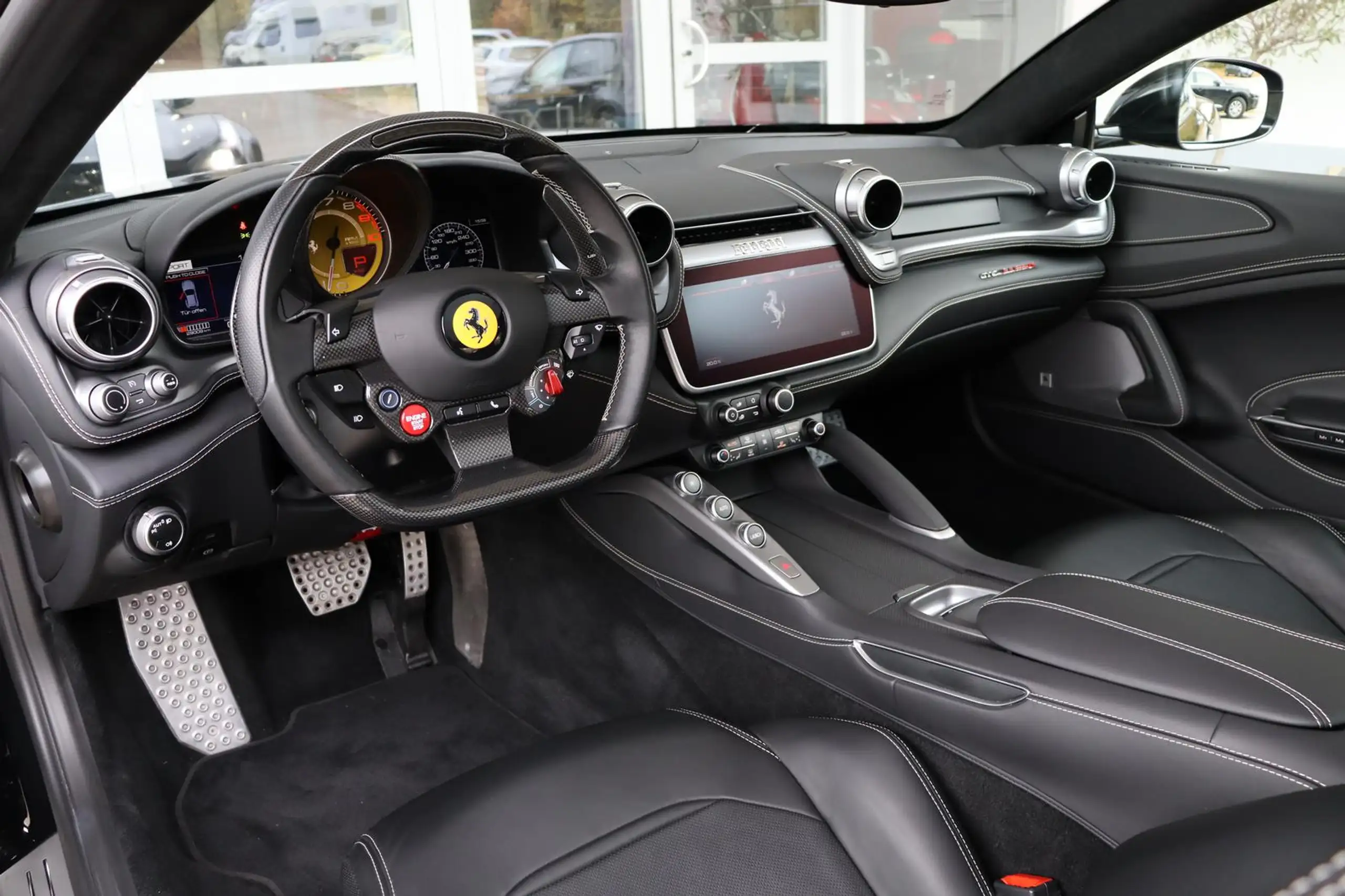 Ferrari - GTC4 Lusso