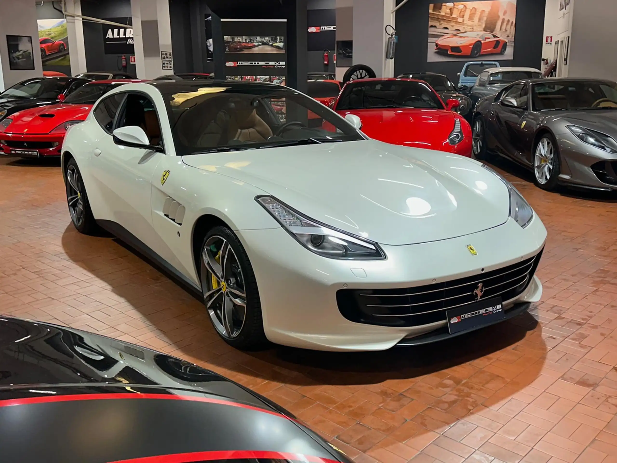 Ferrari - GTC4 Lusso