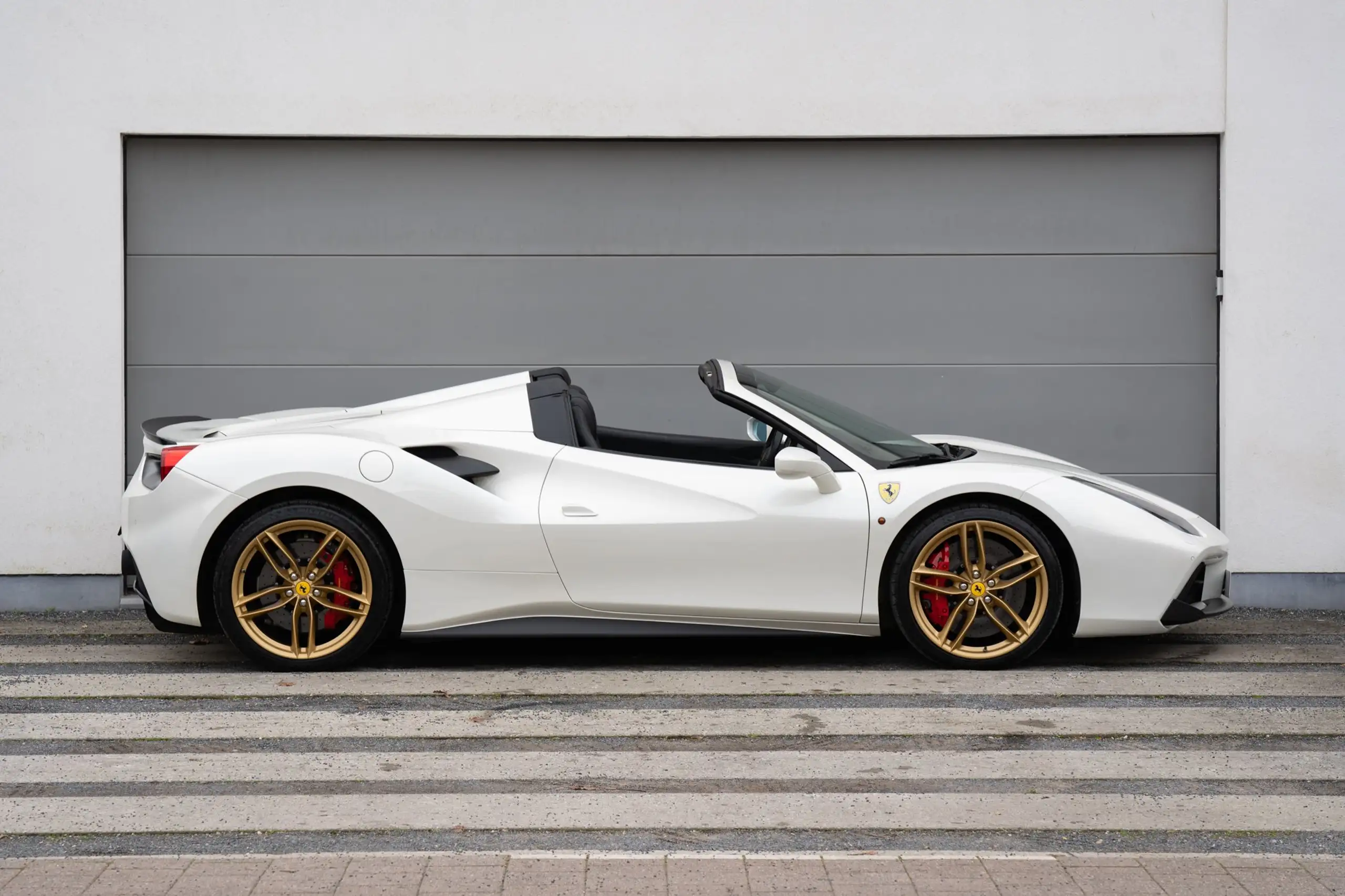 Ferrari - 488