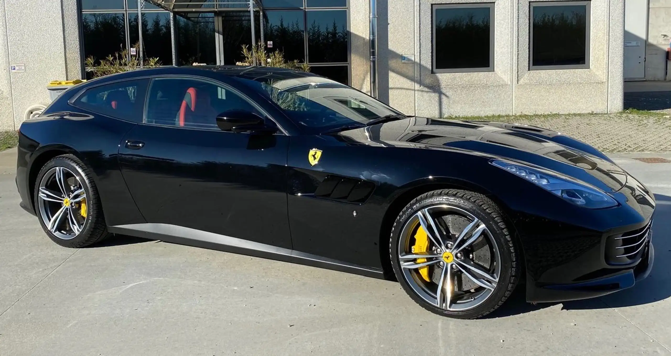 Ferrari - GTC4 Lusso