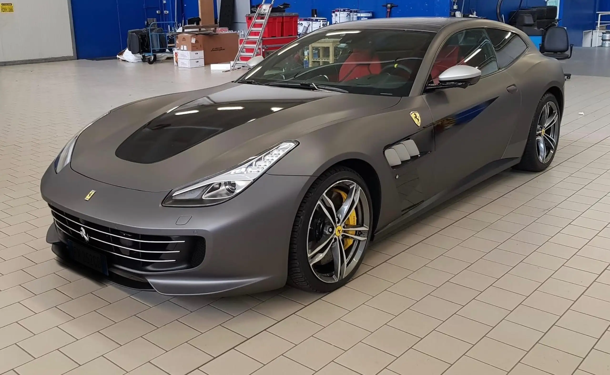 Ferrari - GTC4 Lusso