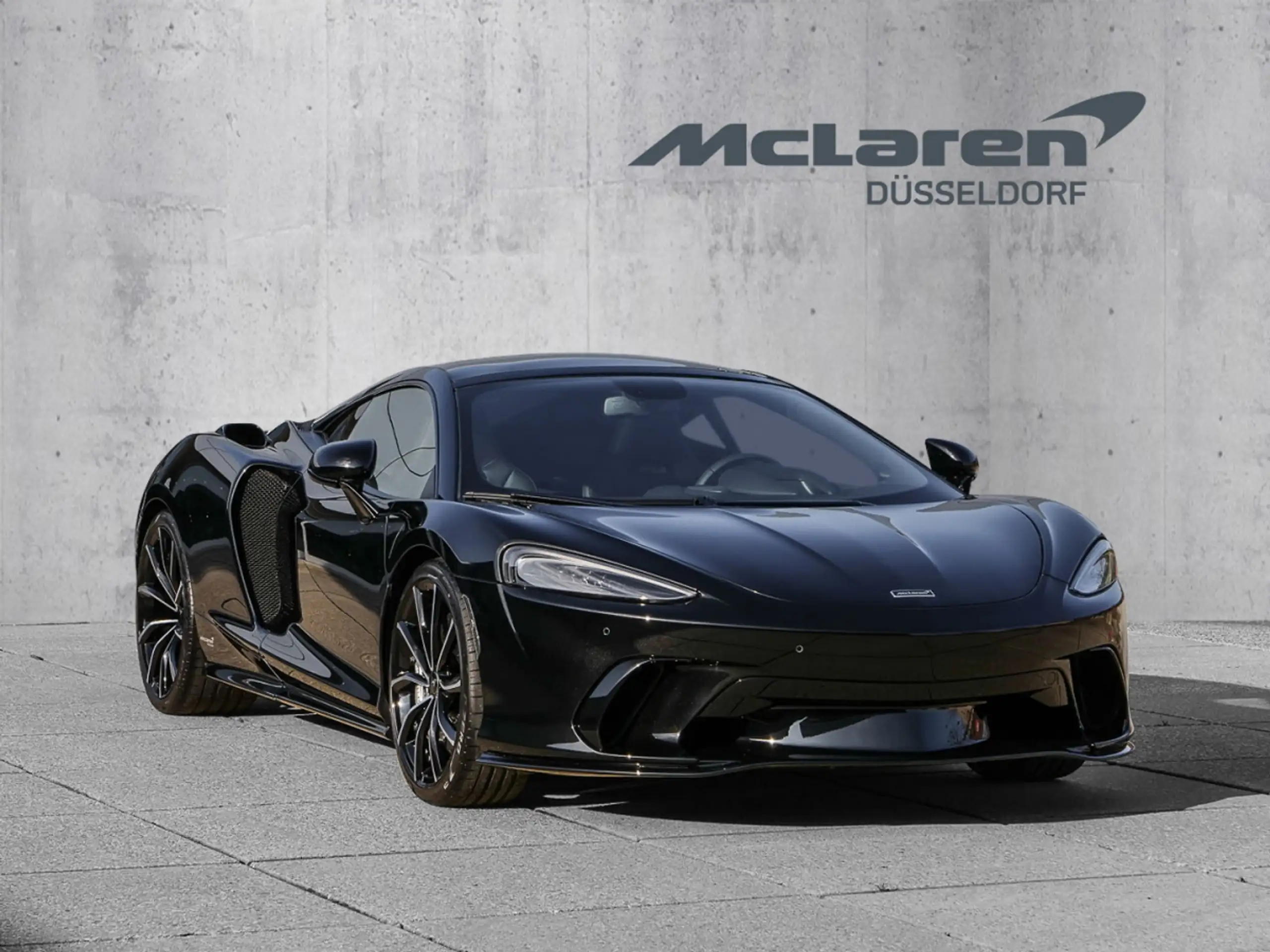 McLaren - GT