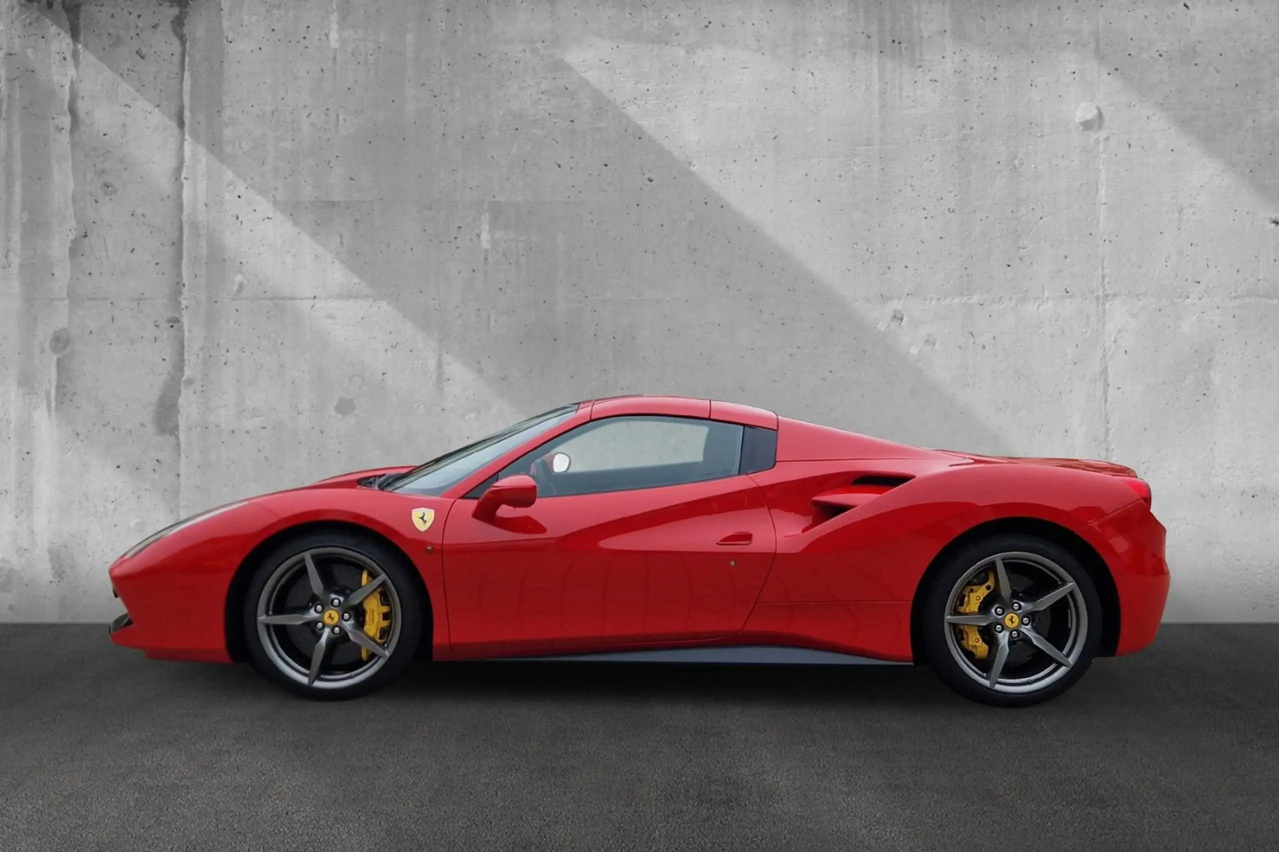 Ferrari - 488