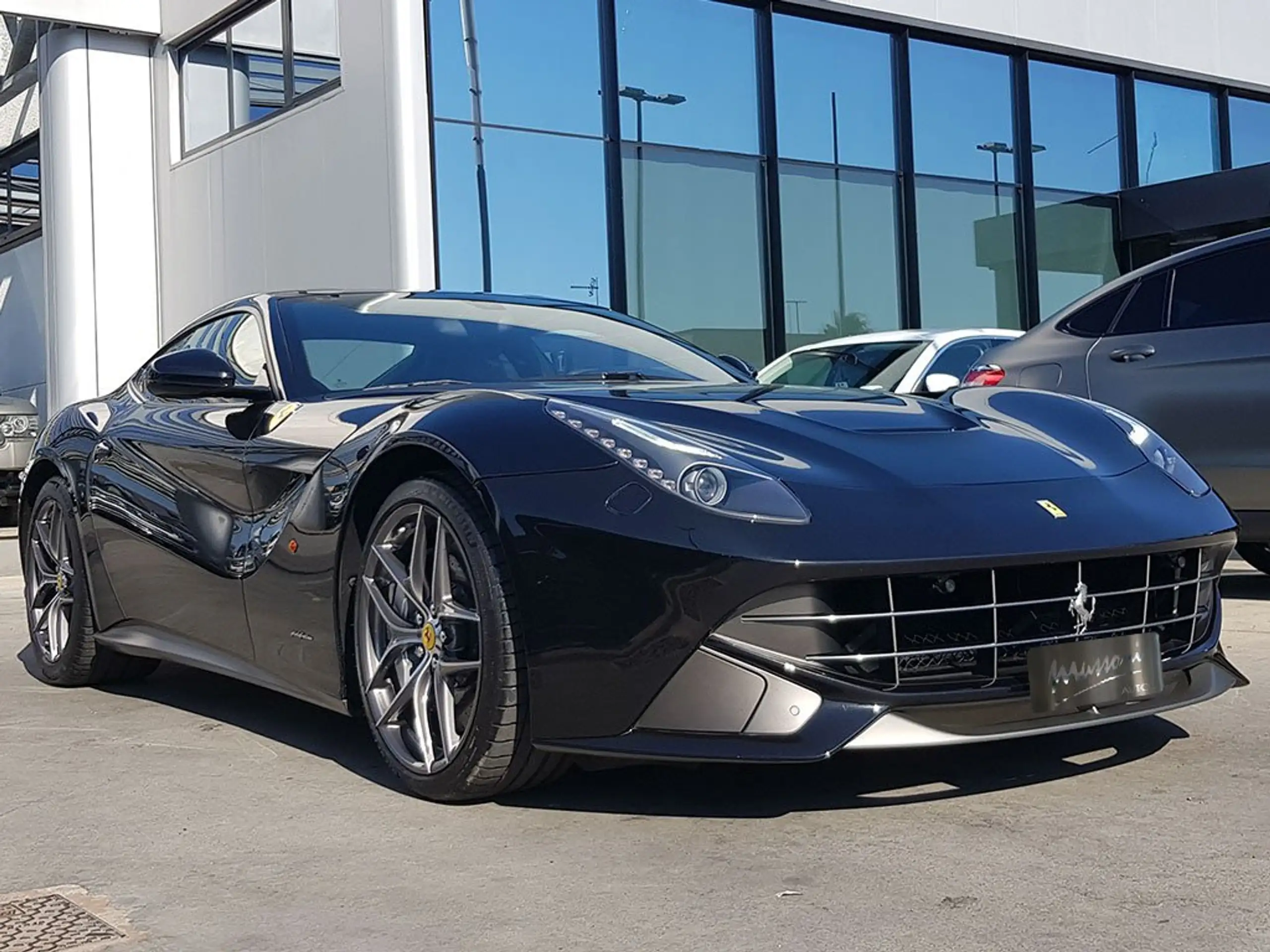 Ferrari - F12