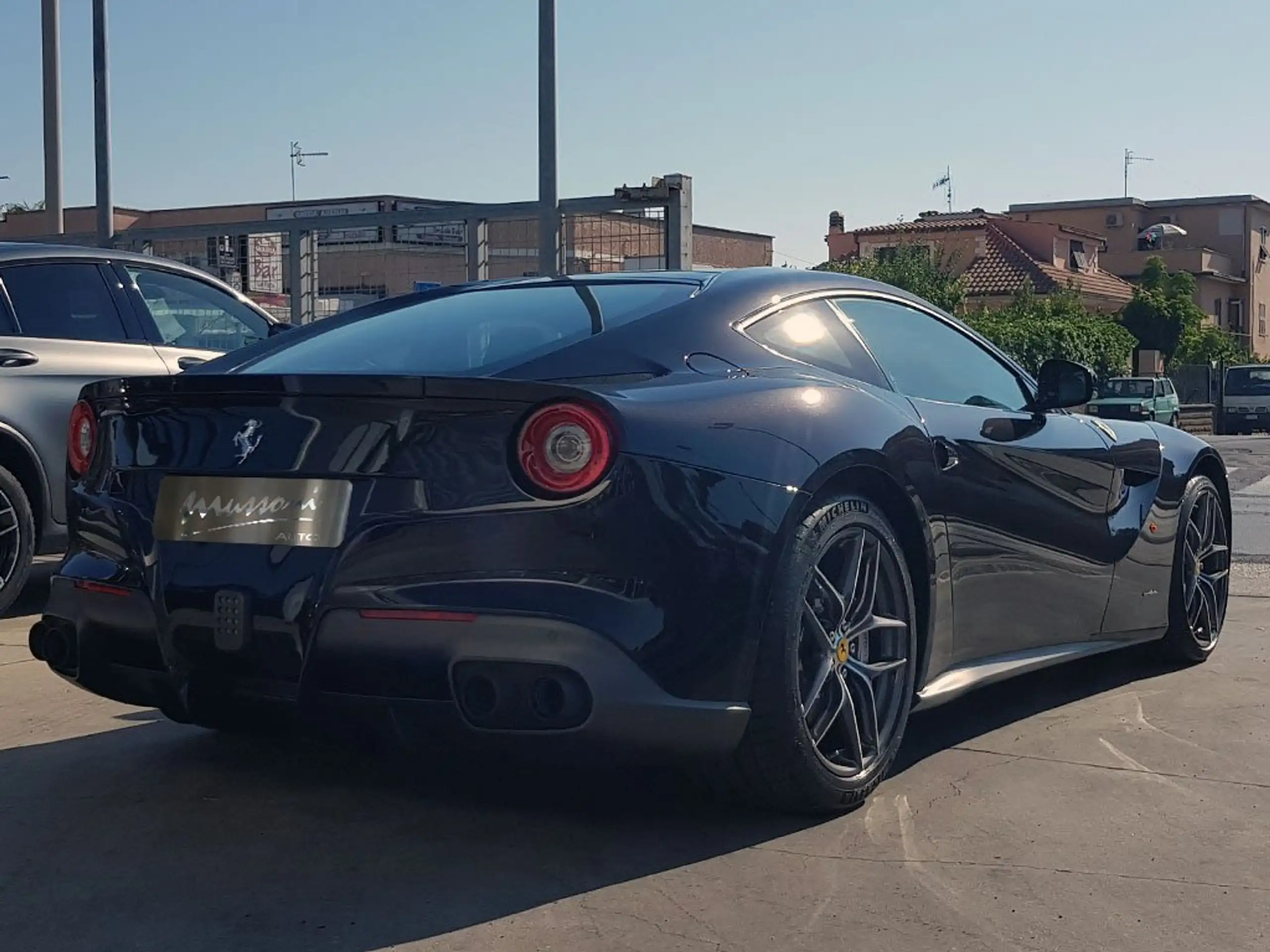 Ferrari - F12