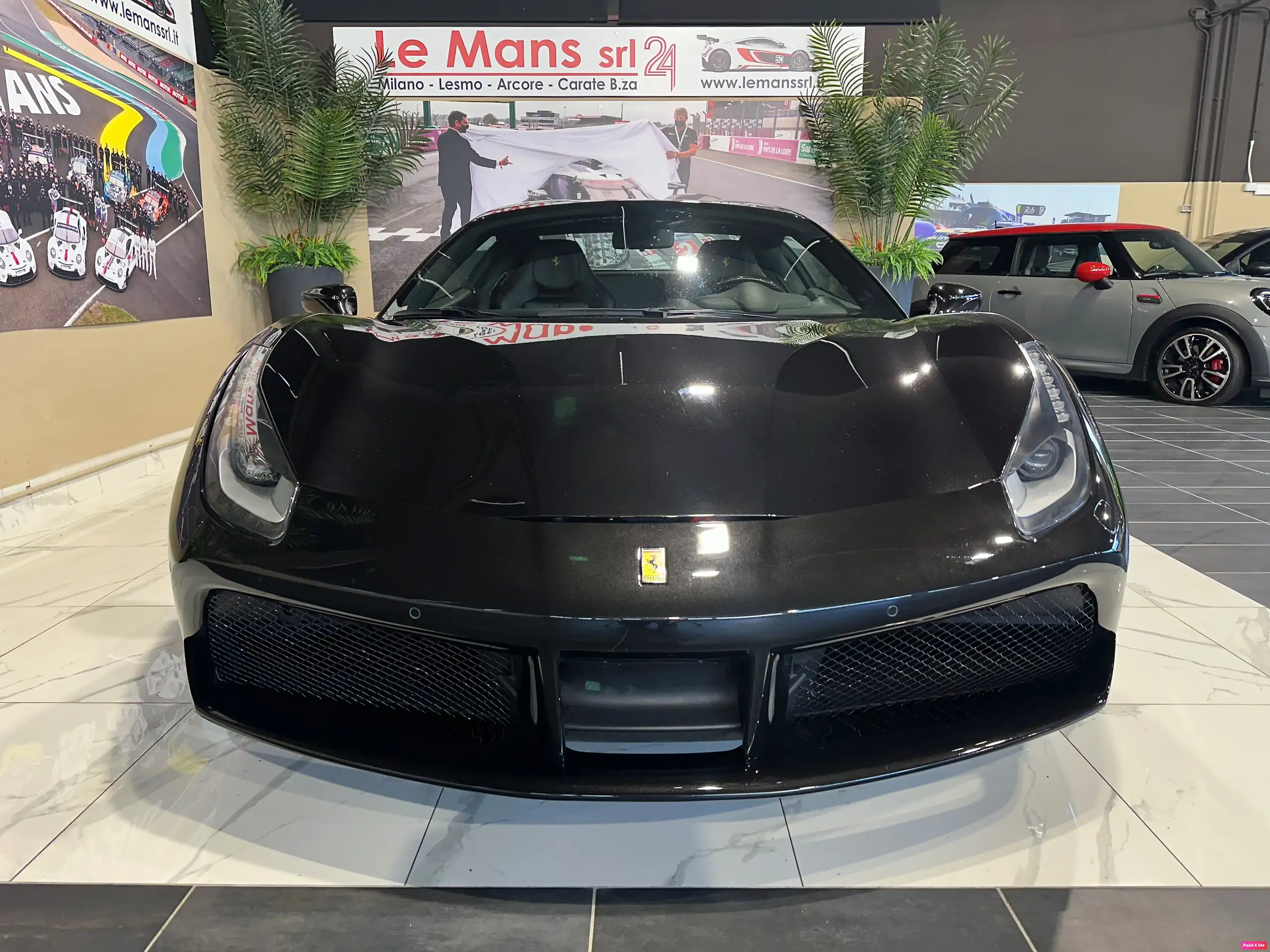 Ferrari - 488