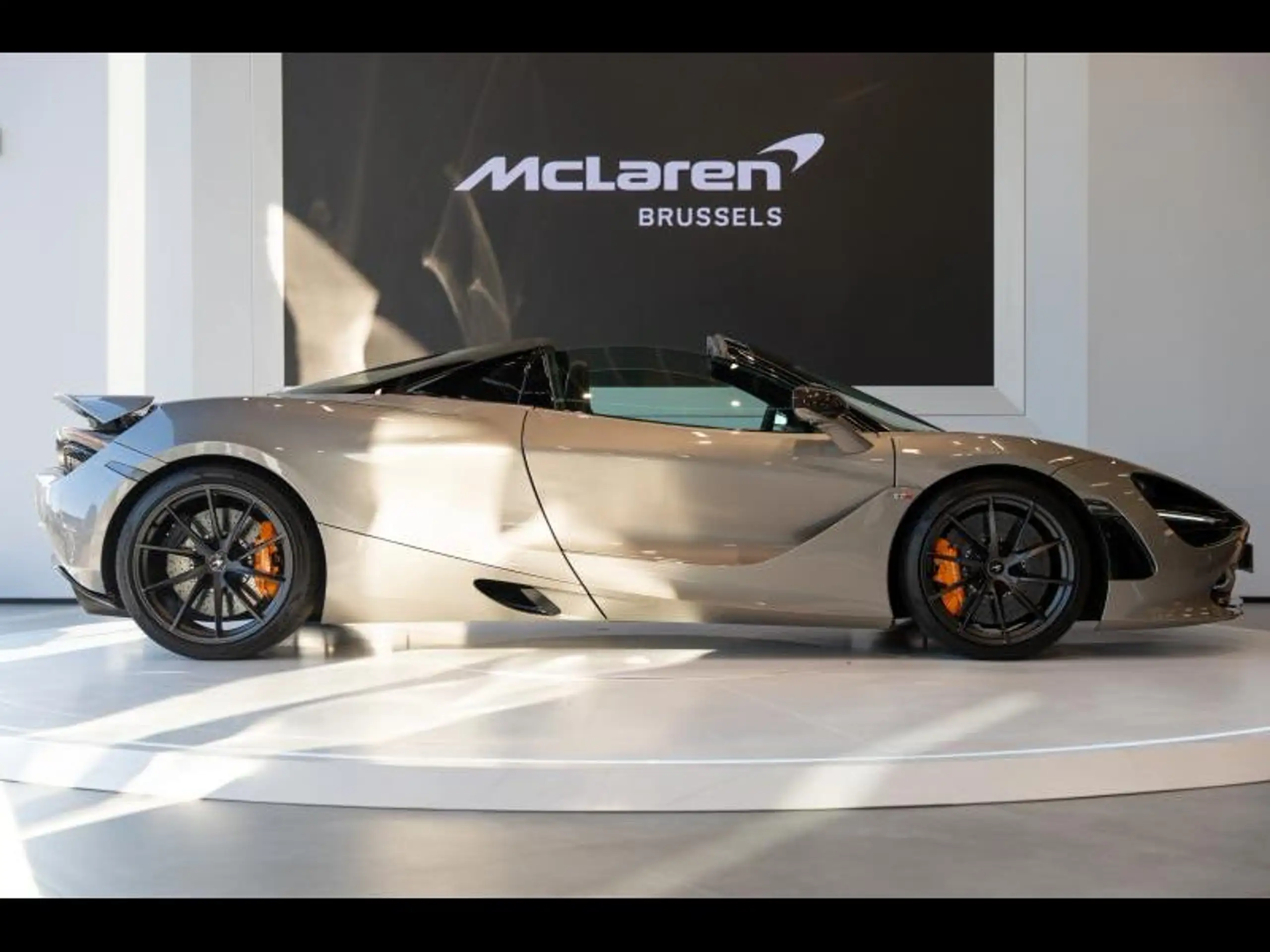 McLaren - 720S