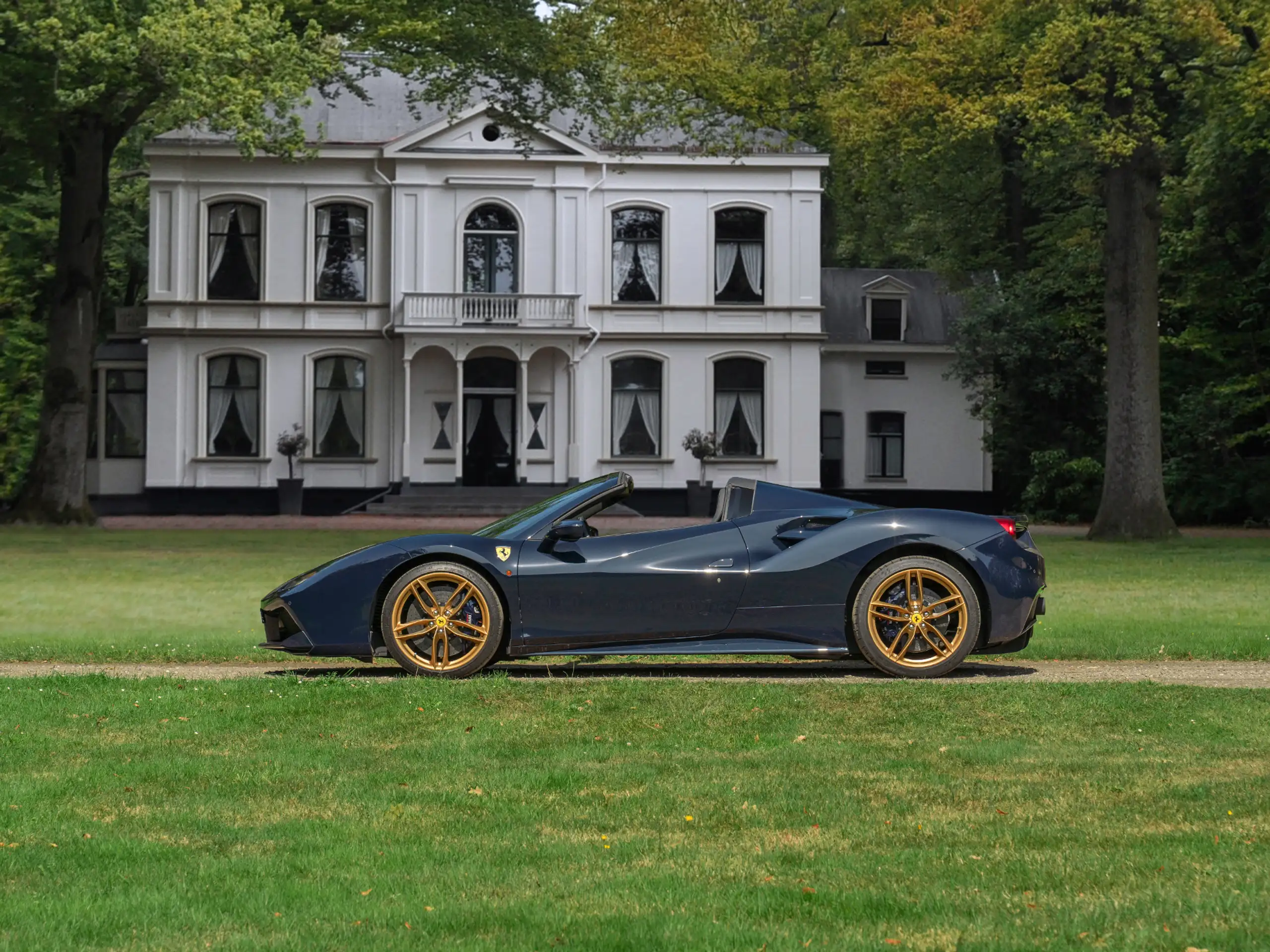 Ferrari - 488