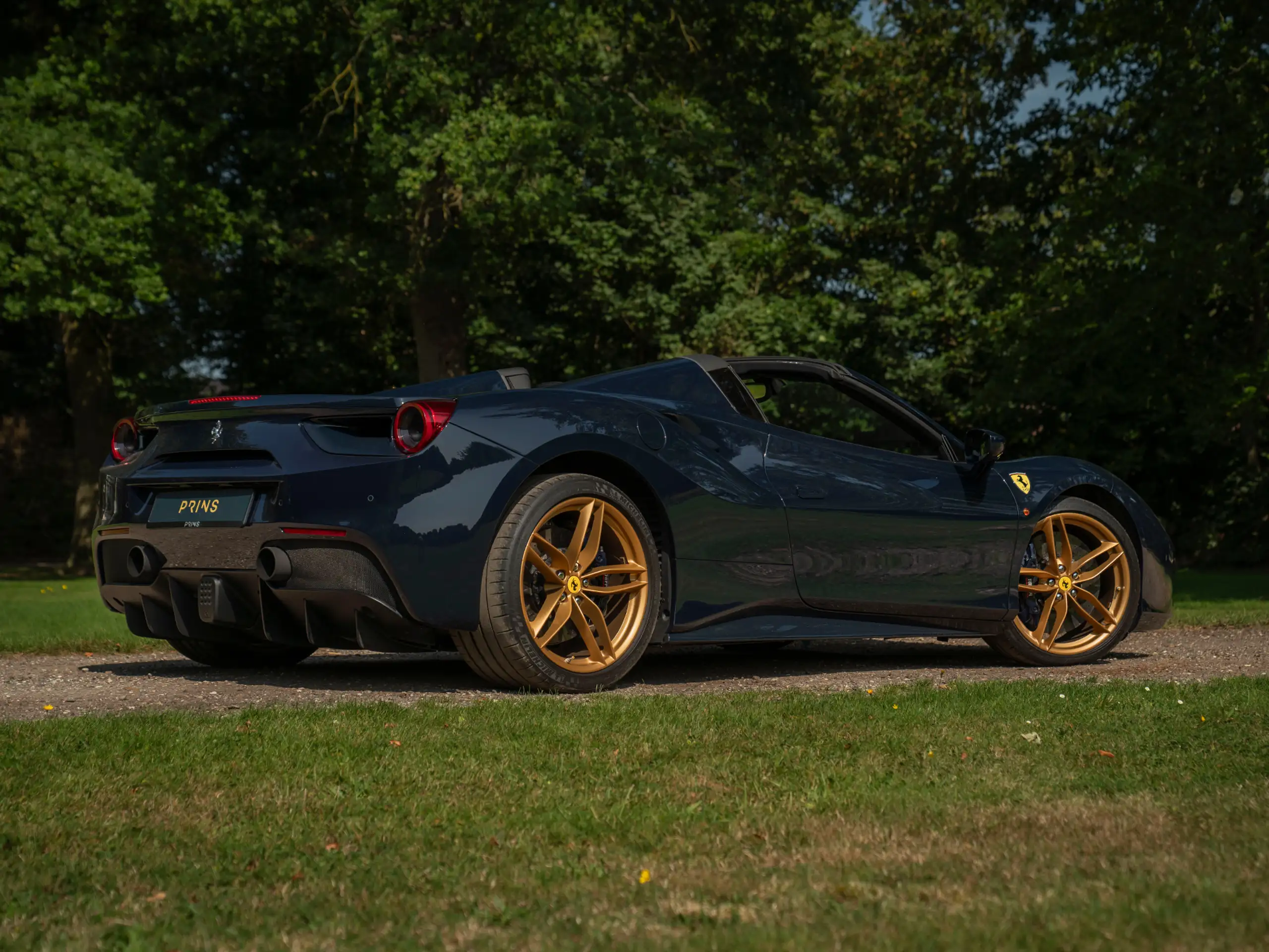 Ferrari - 488