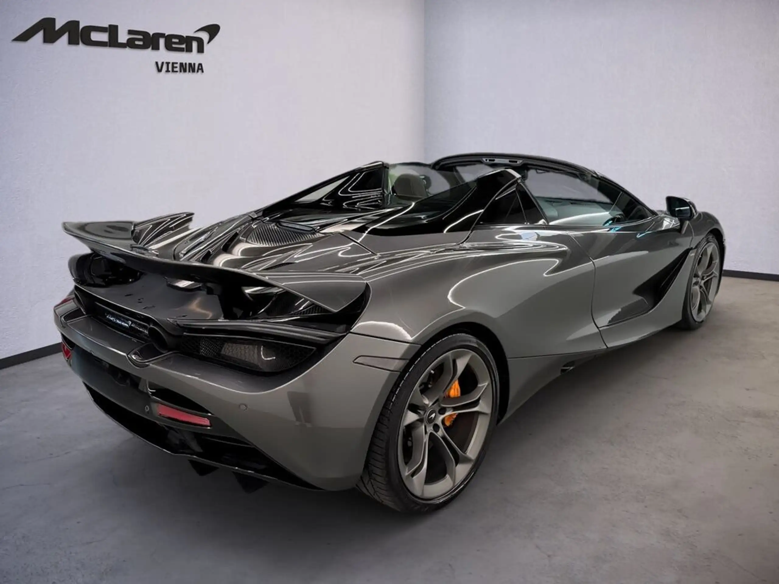 McLaren - 720S