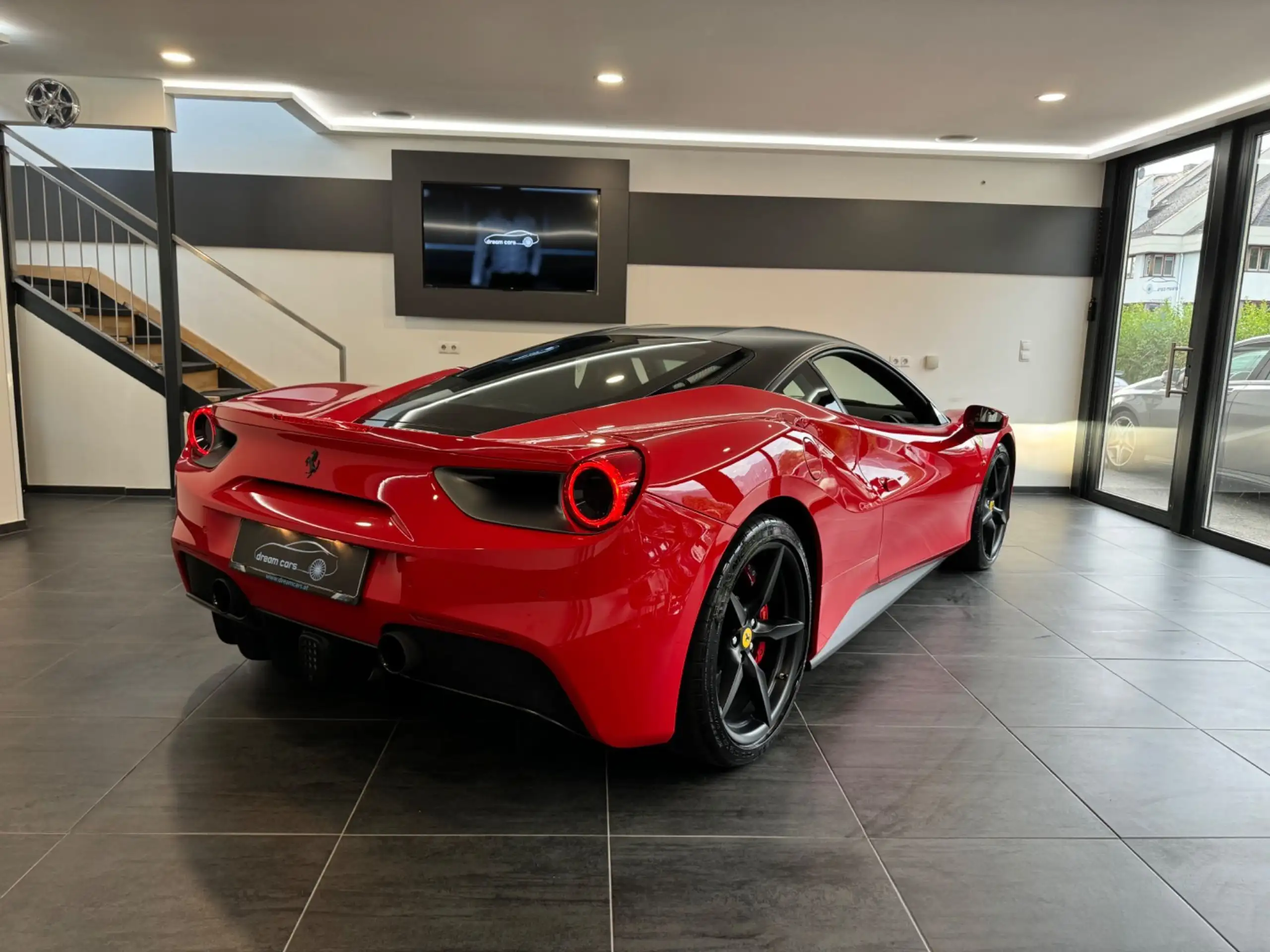 Ferrari - 488