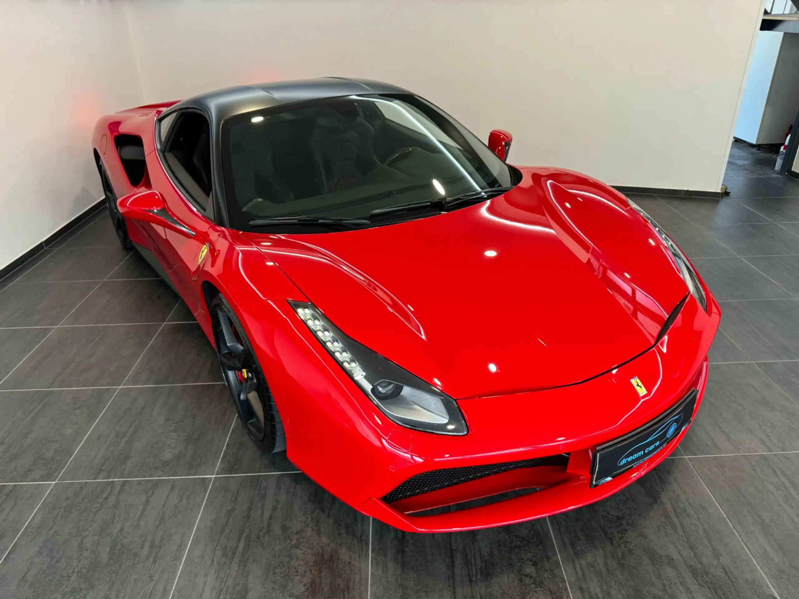 Ferrari - 488