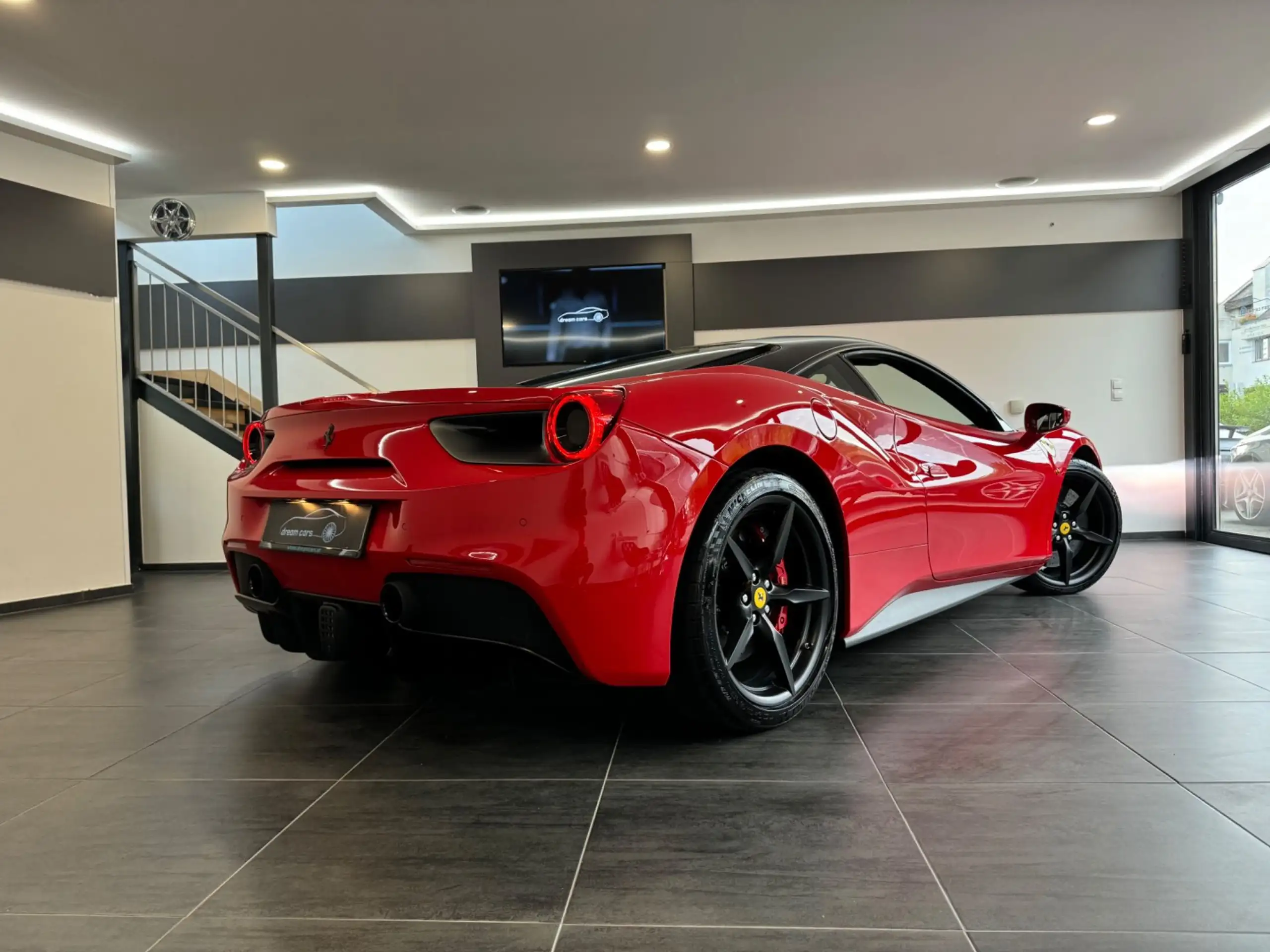 Ferrari - 488