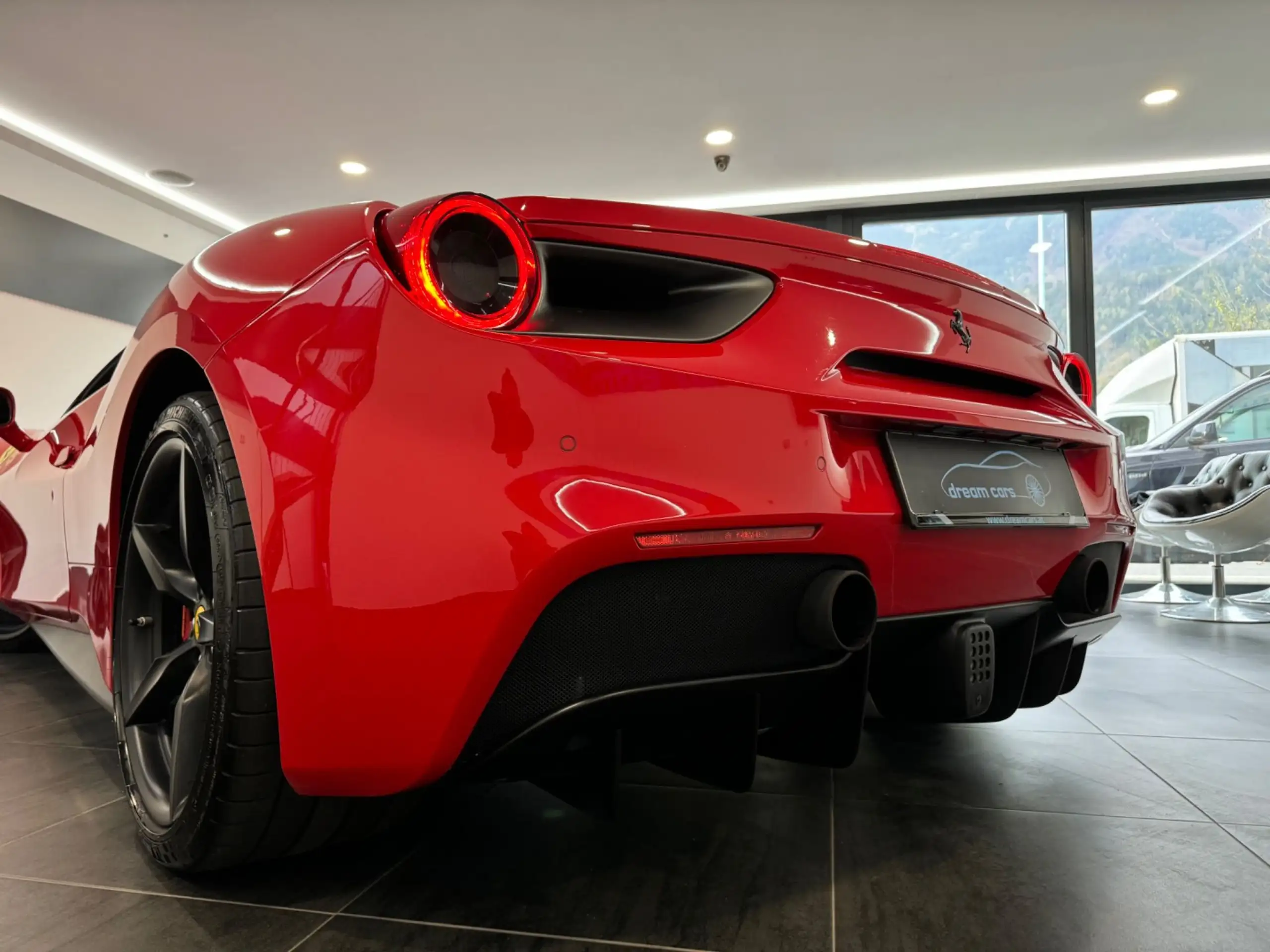 Ferrari - 488