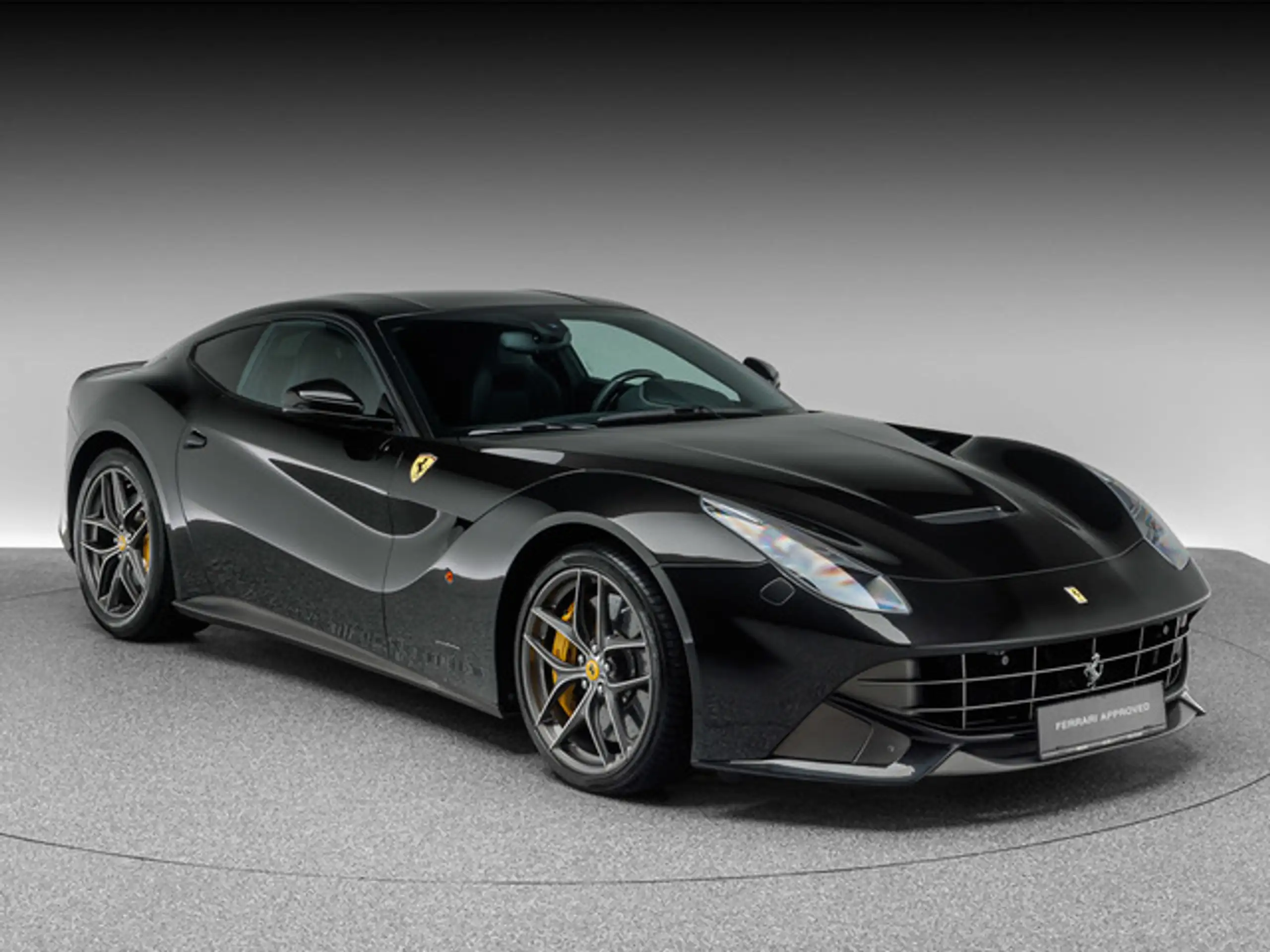 Ferrari - F12