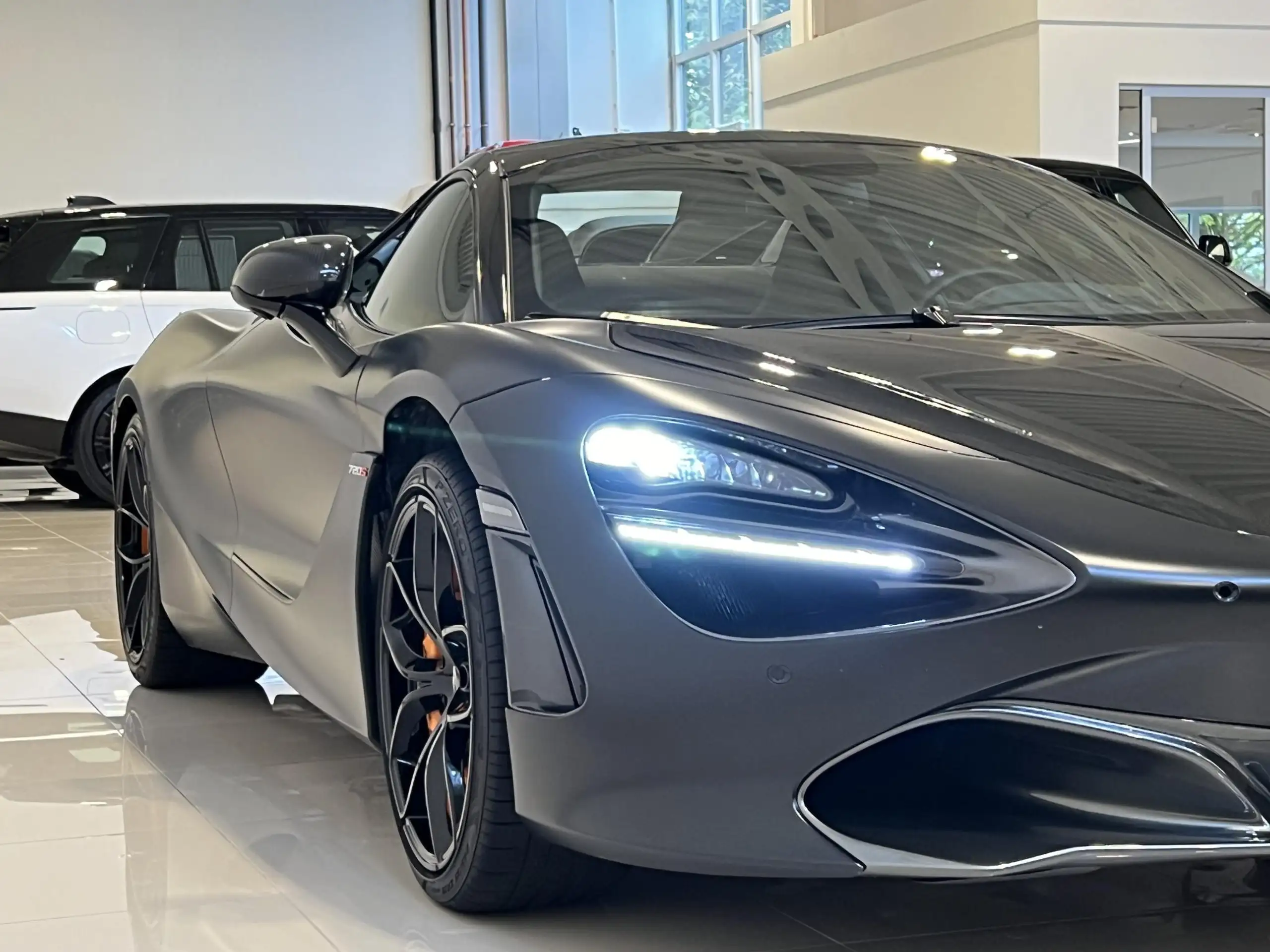 McLaren - 720S