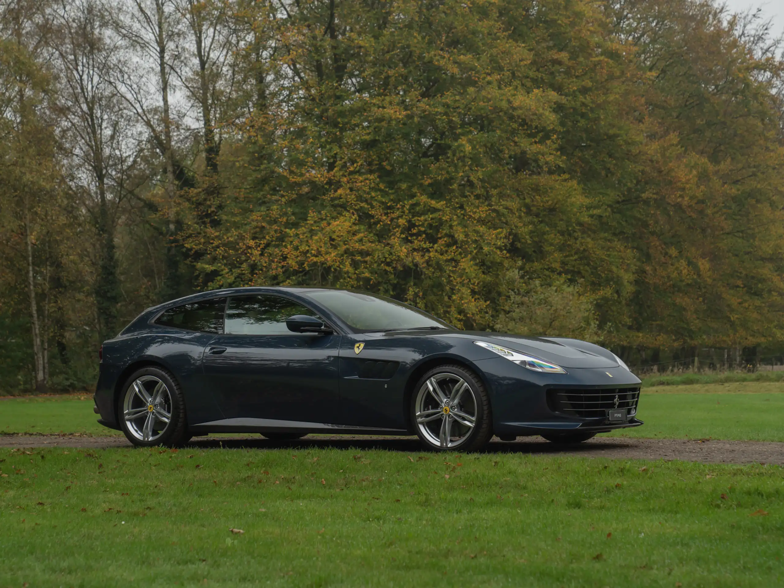 Ferrari - GTC4 Lusso