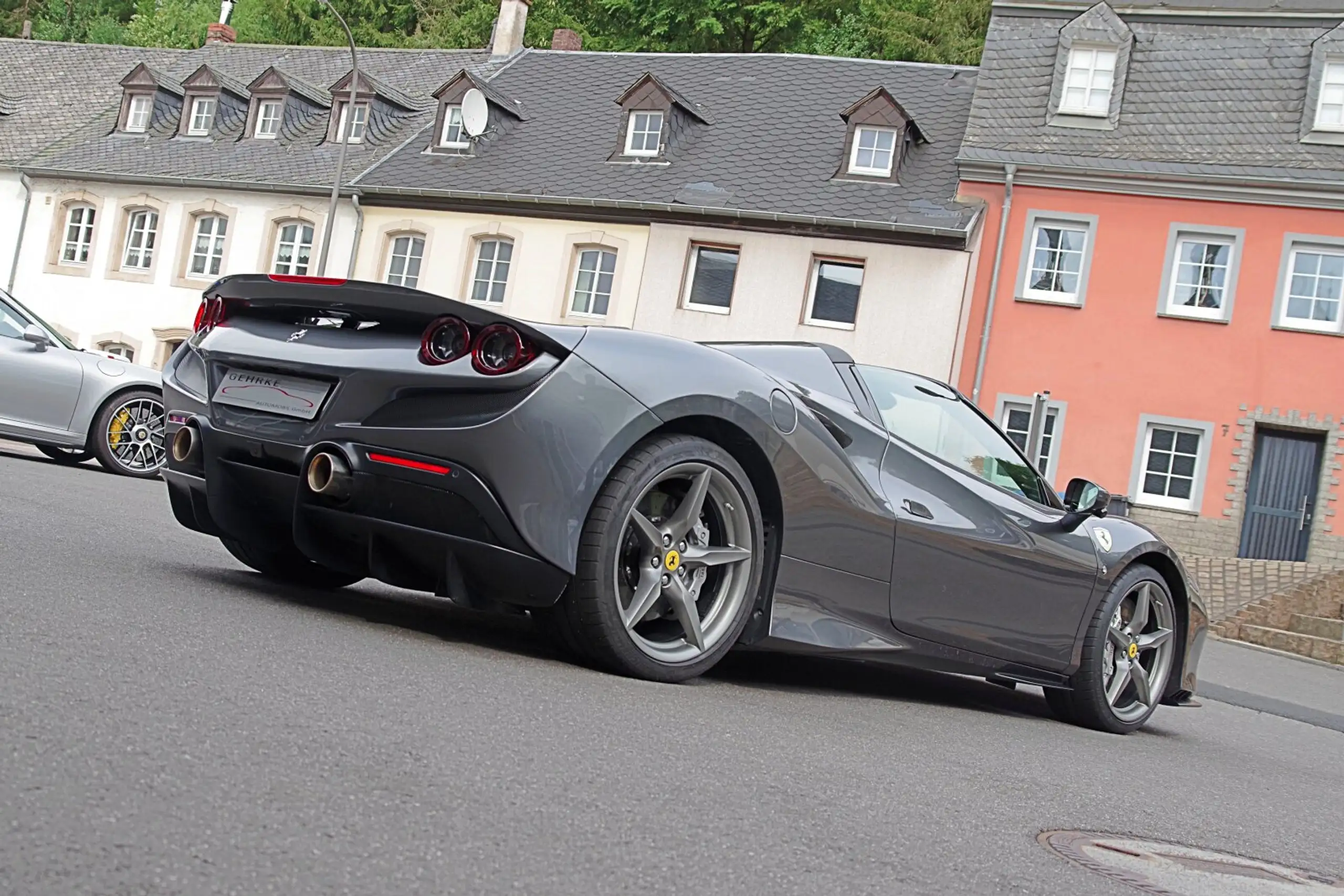 Ferrari - F8 Spider