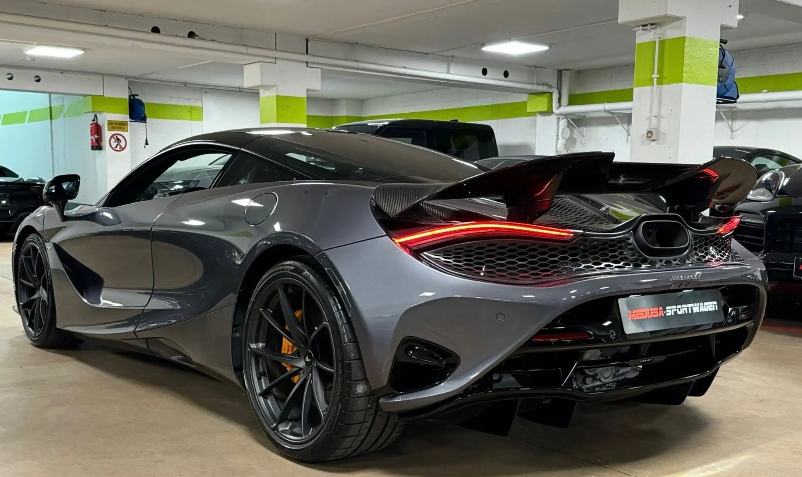 McLaren - 750S