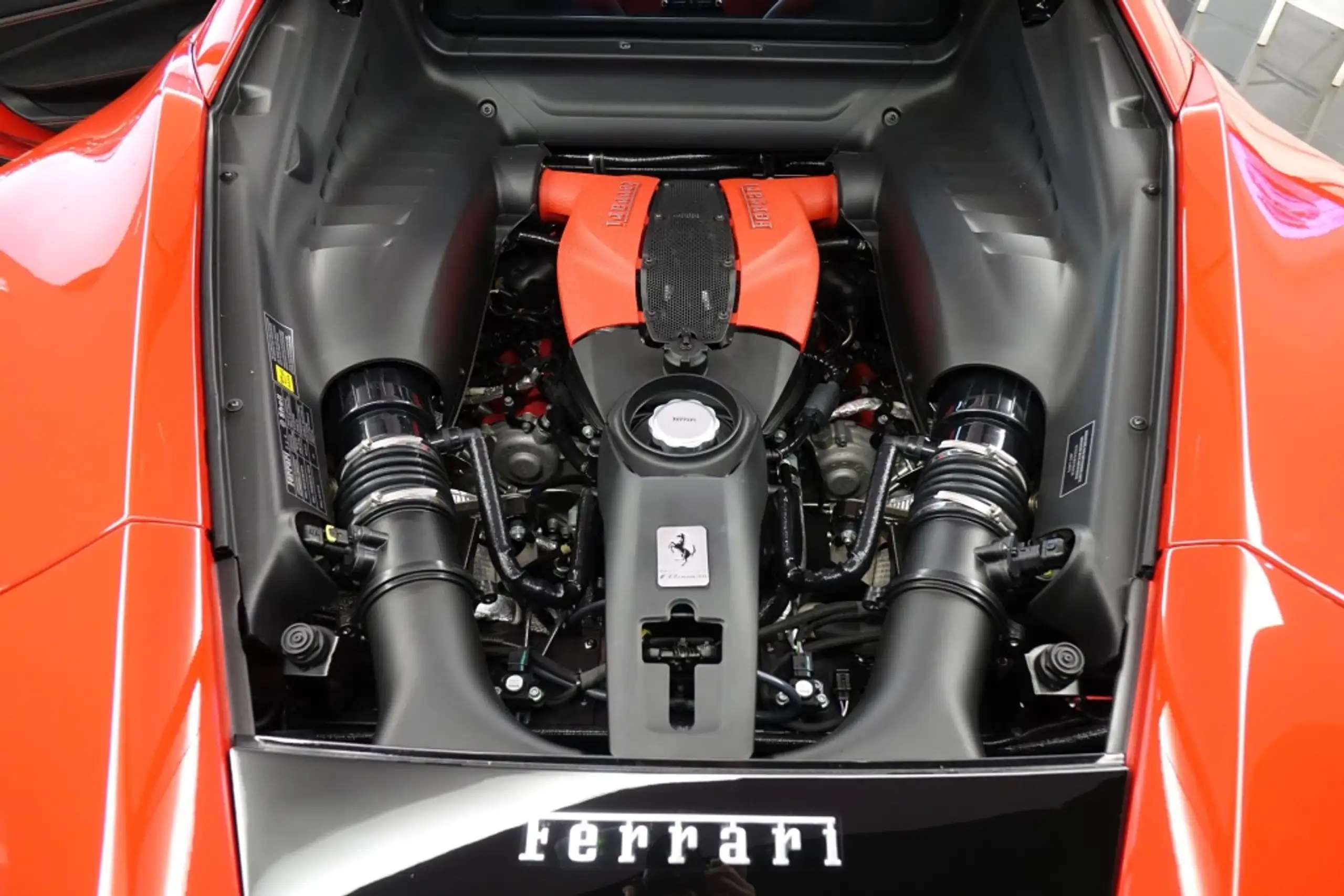 Ferrari - F8 Tributo