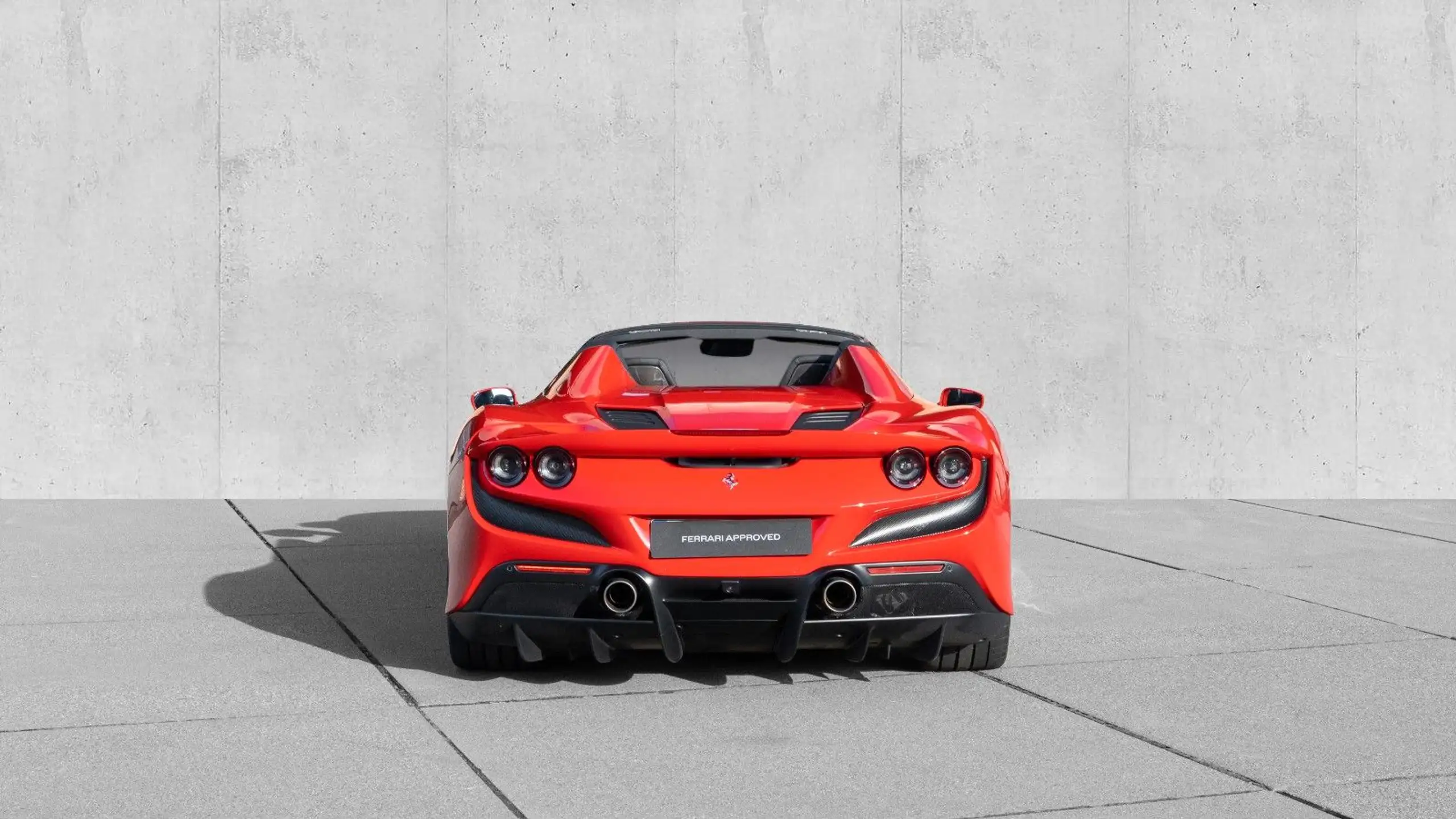 Ferrari - F8 Spider