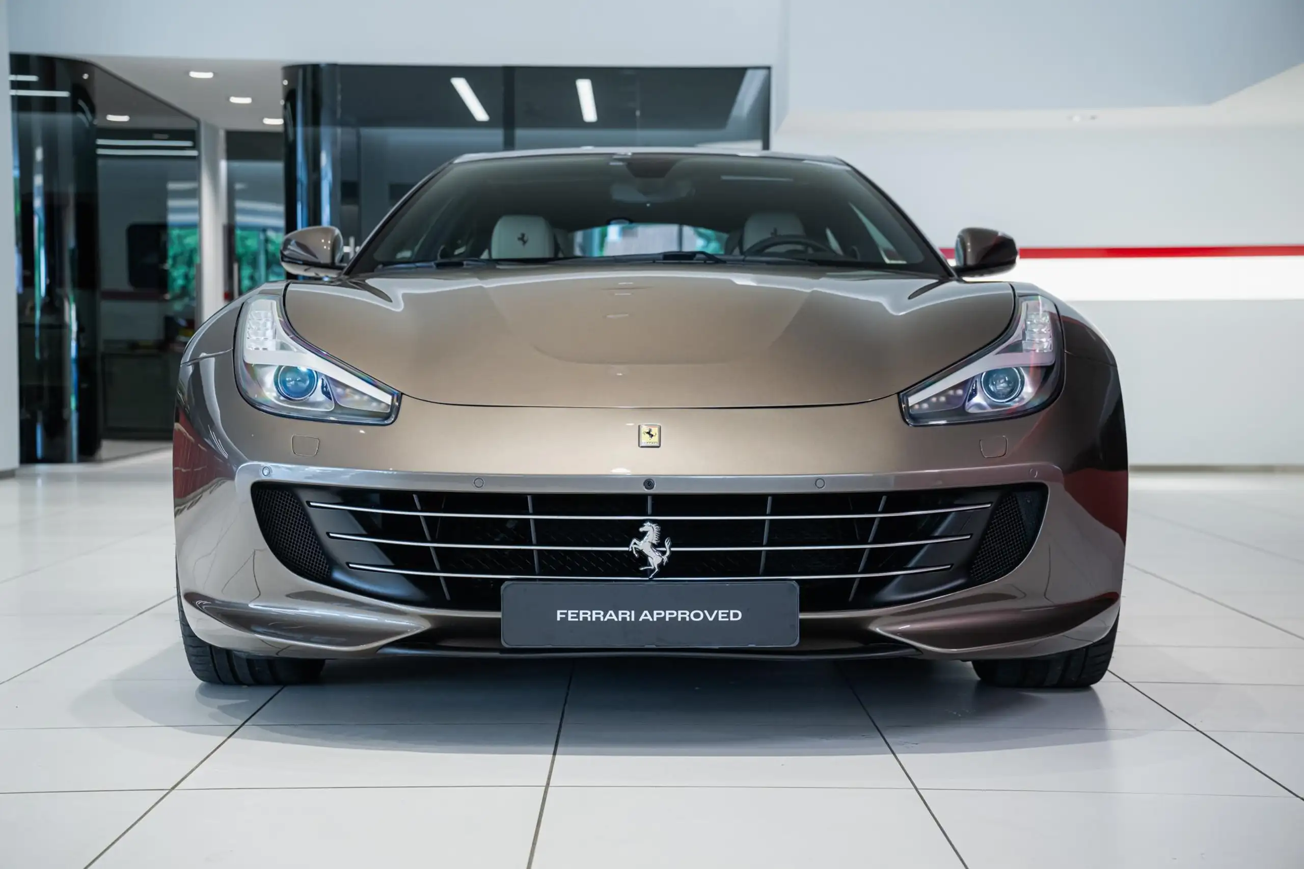 Ferrari - GTC4 Lusso