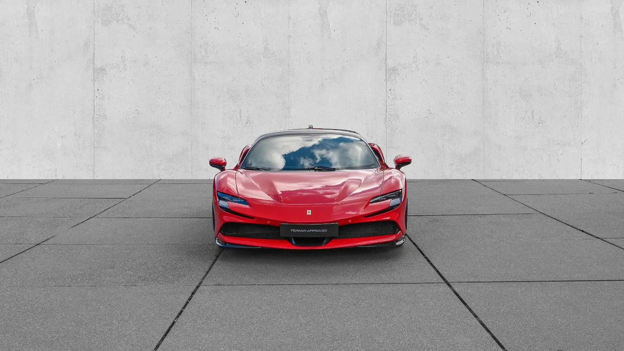 Ferrari - SF90 Stradale