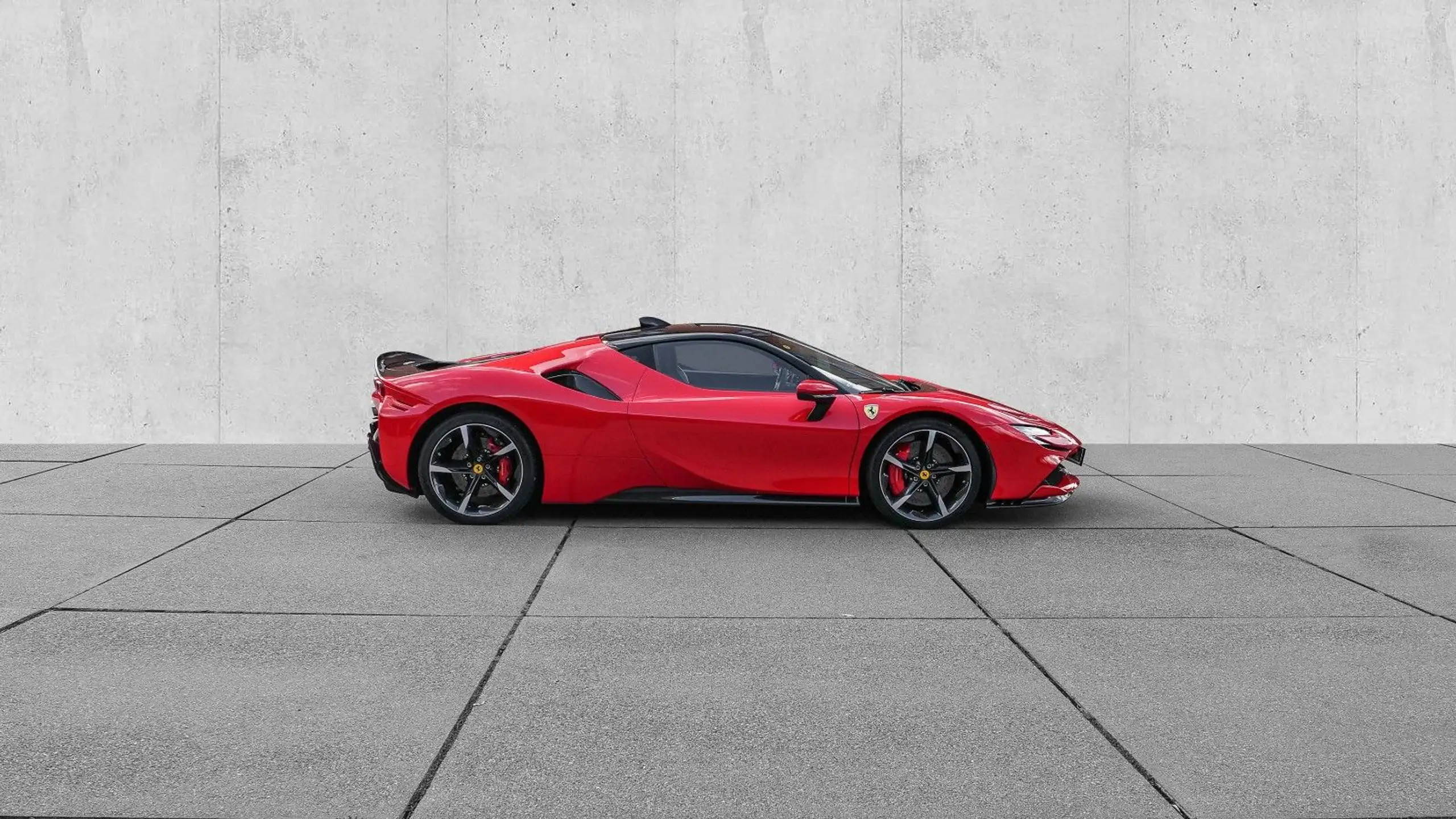 Ferrari - SF90 Stradale