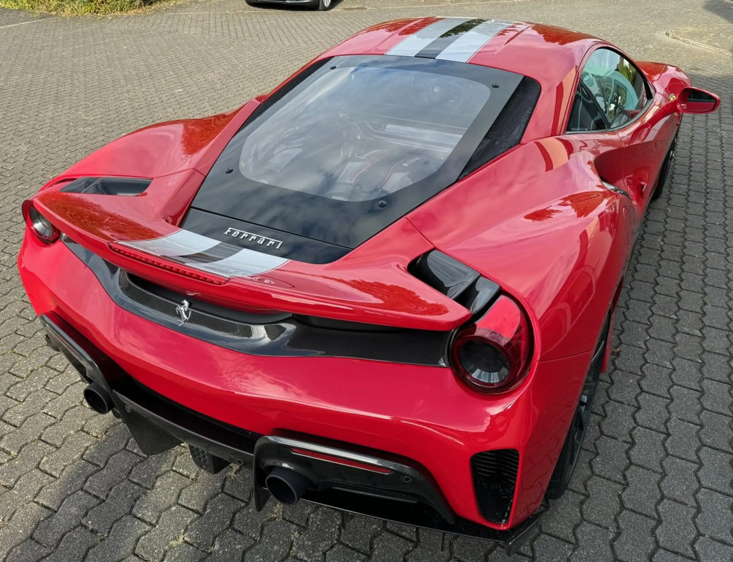 Ferrari - 488