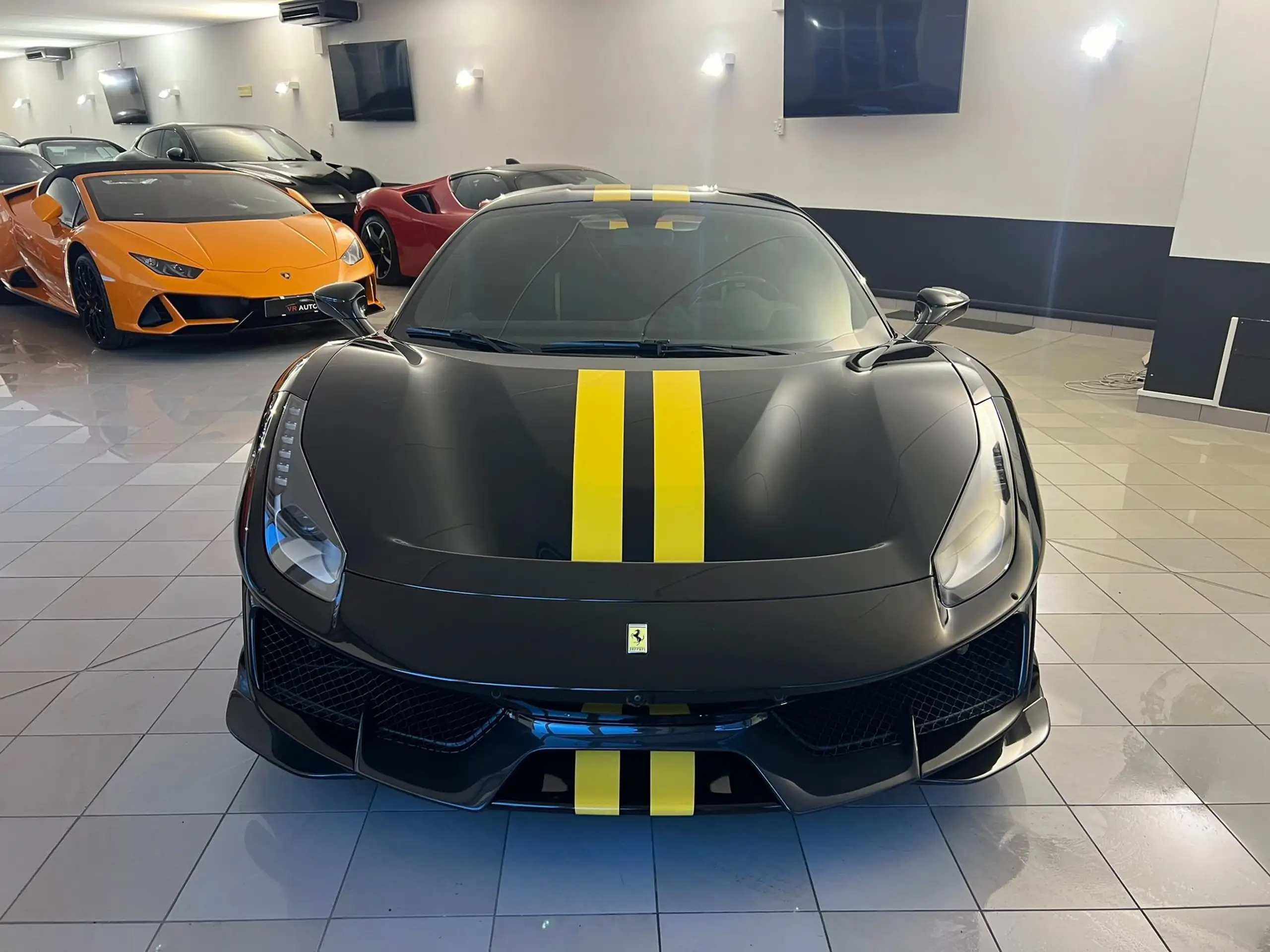 Ferrari - 488