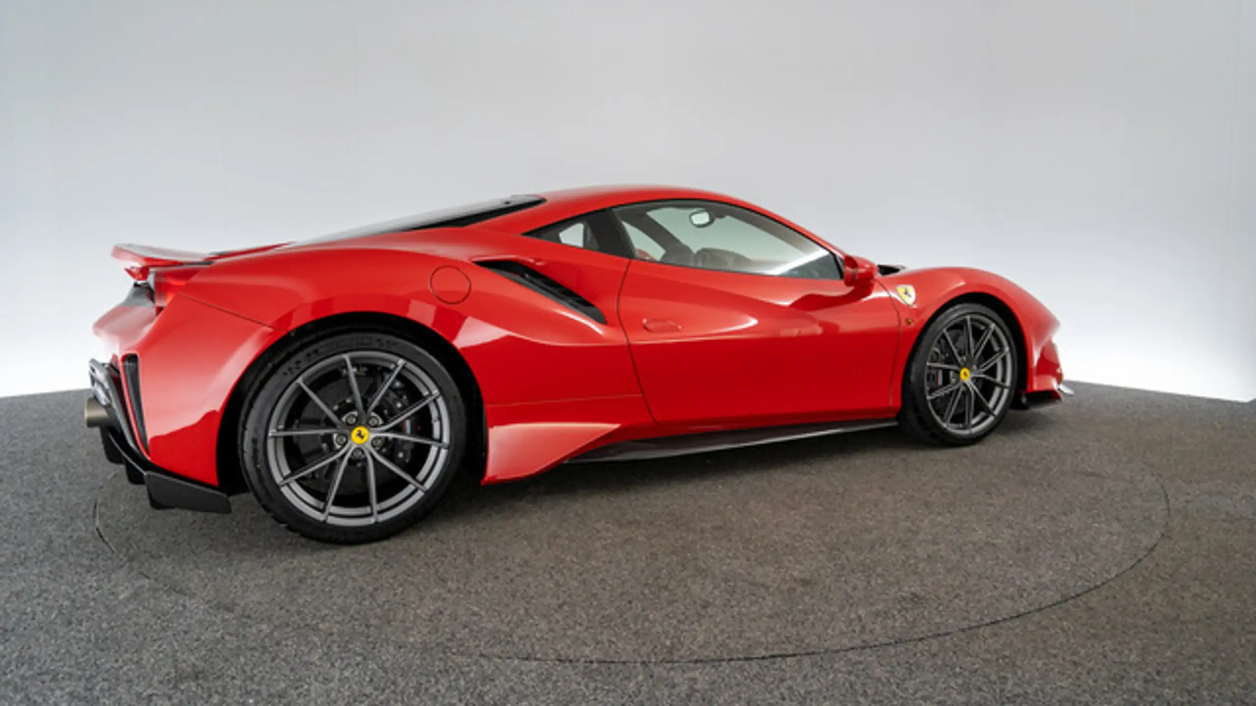 Ferrari - 488