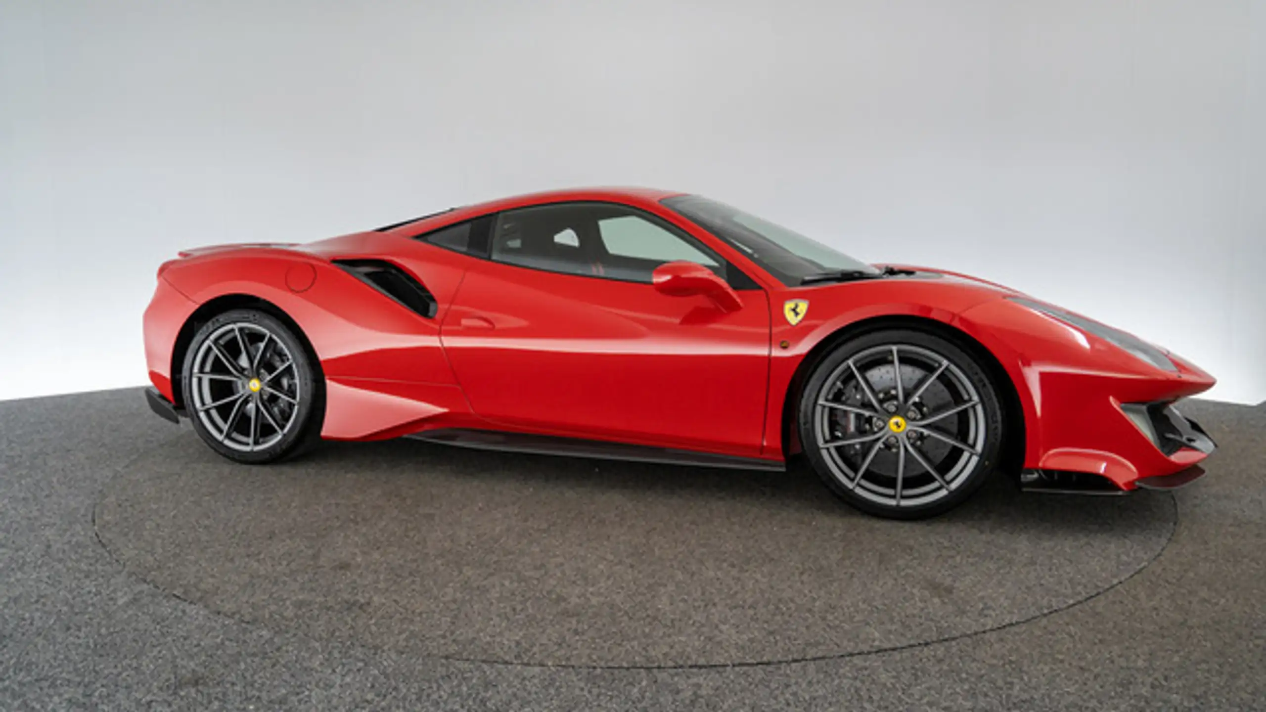 Ferrari - 488