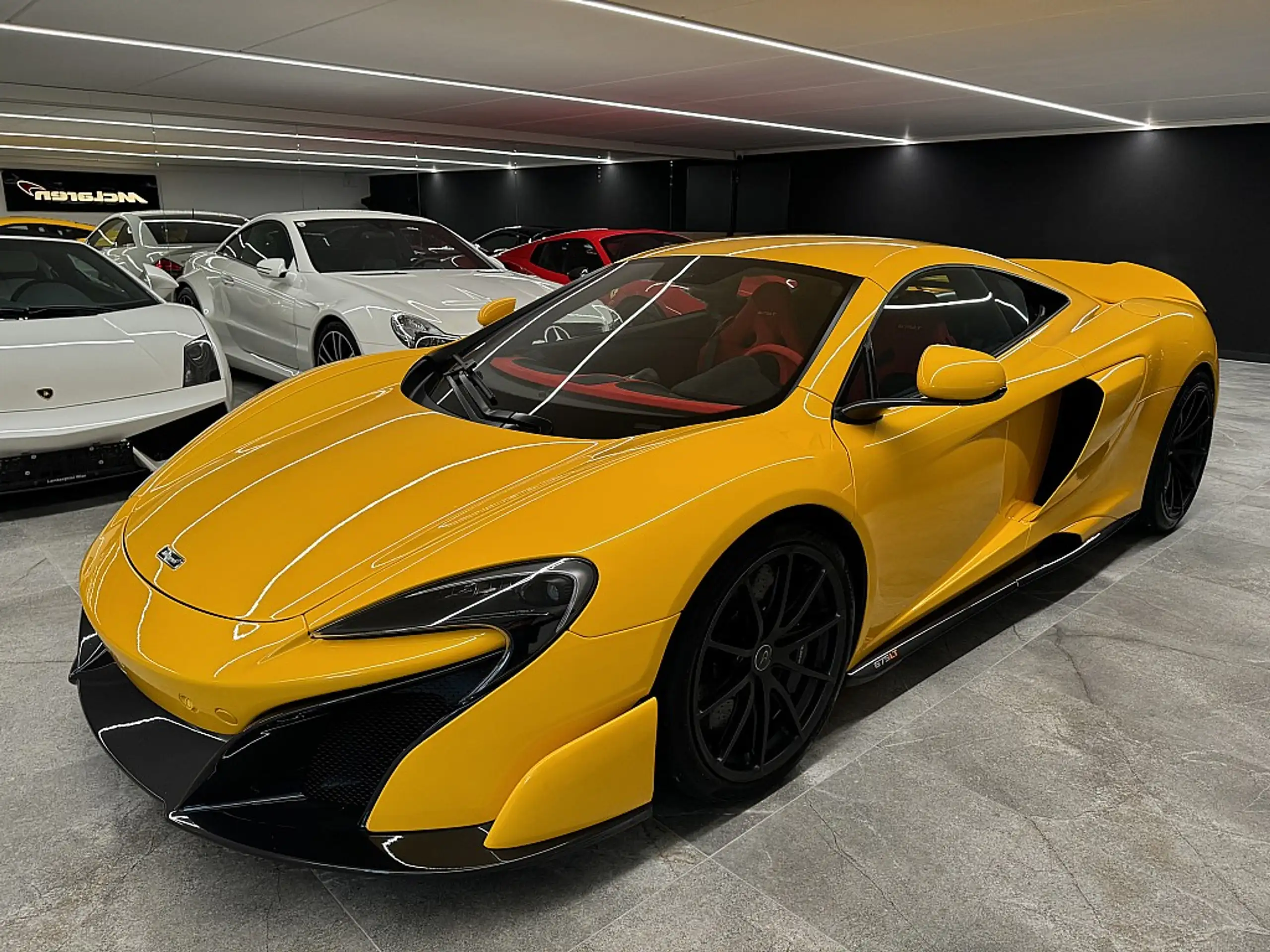 McLaren - 675LT