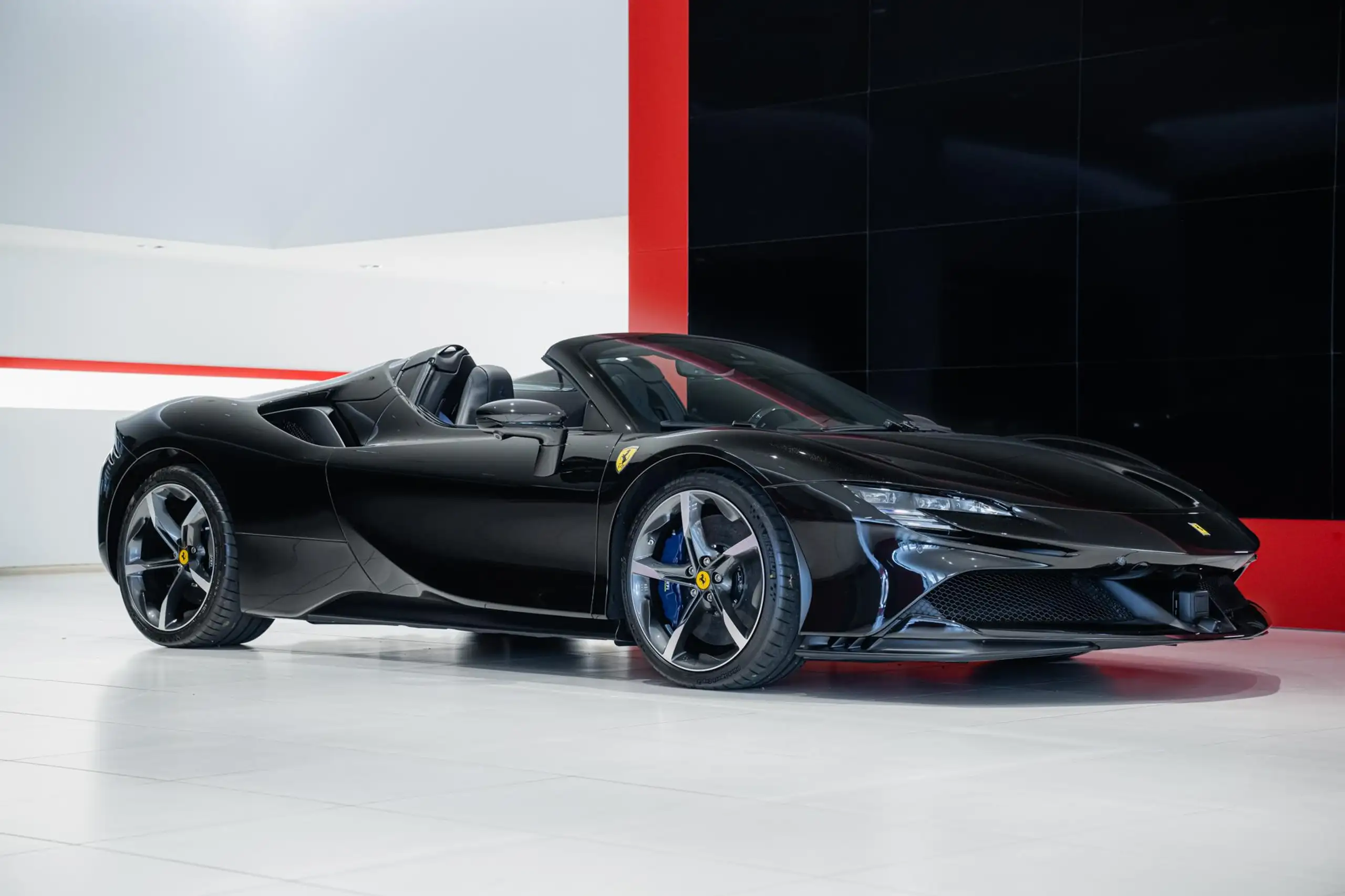 Ferrari - SF90 Spider