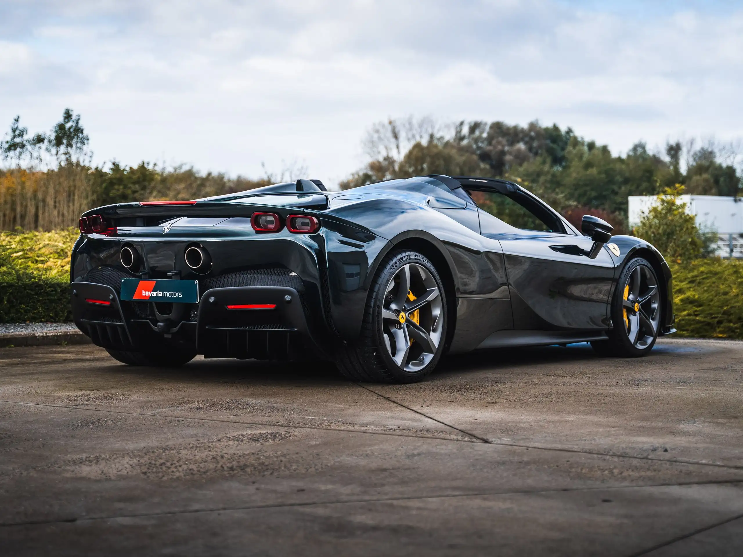 Ferrari - SF90 Spider