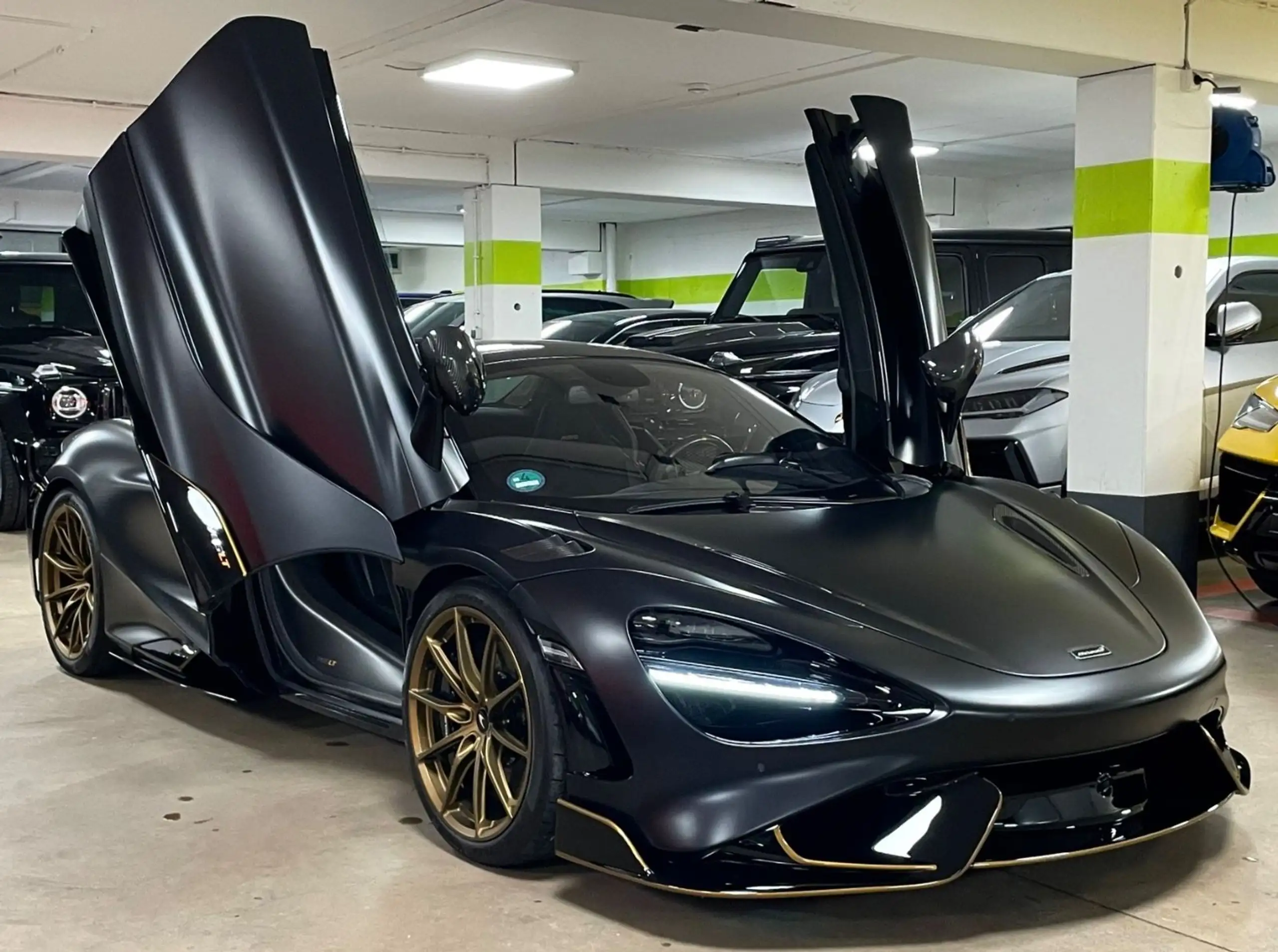 McLaren - 765LT Spider